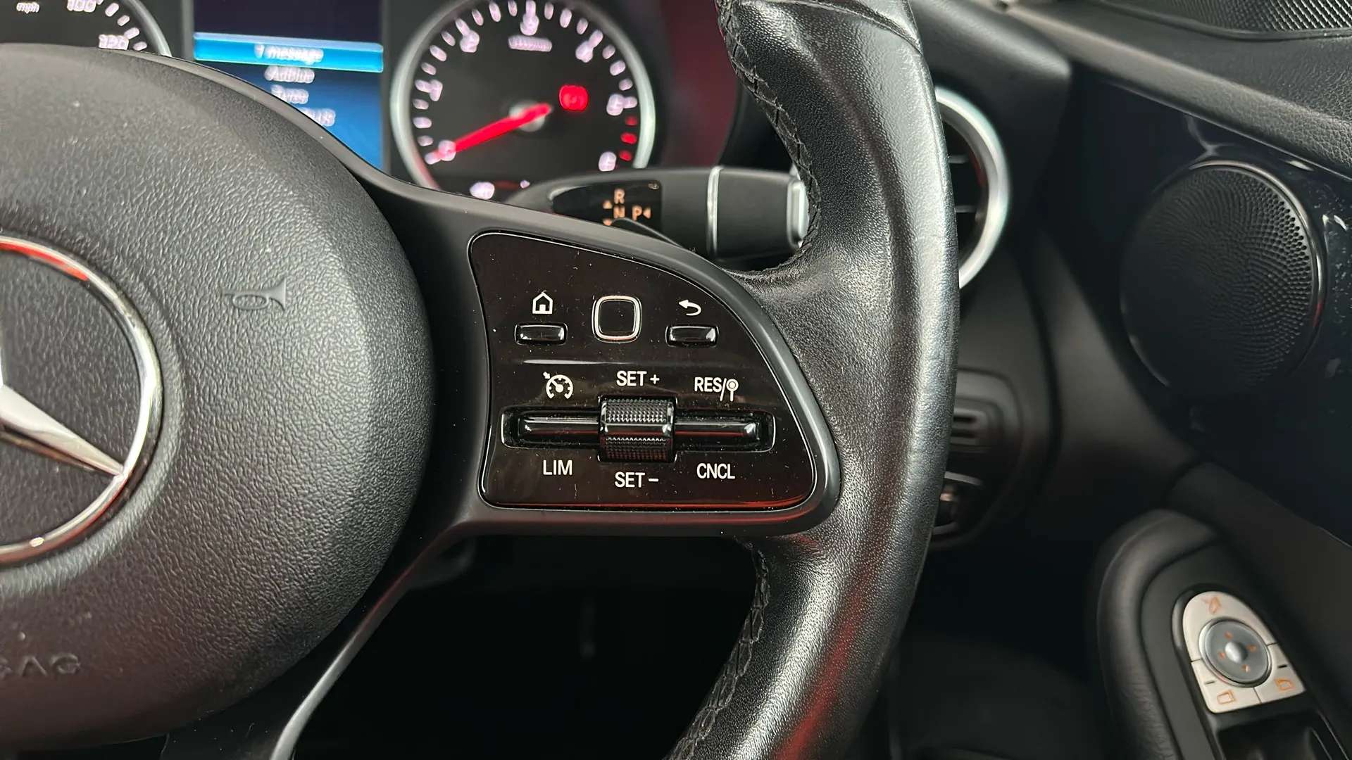 2019 MERCEDES-BENZ C CLASS 2019 MERCEDES-BENZ C CLASS
