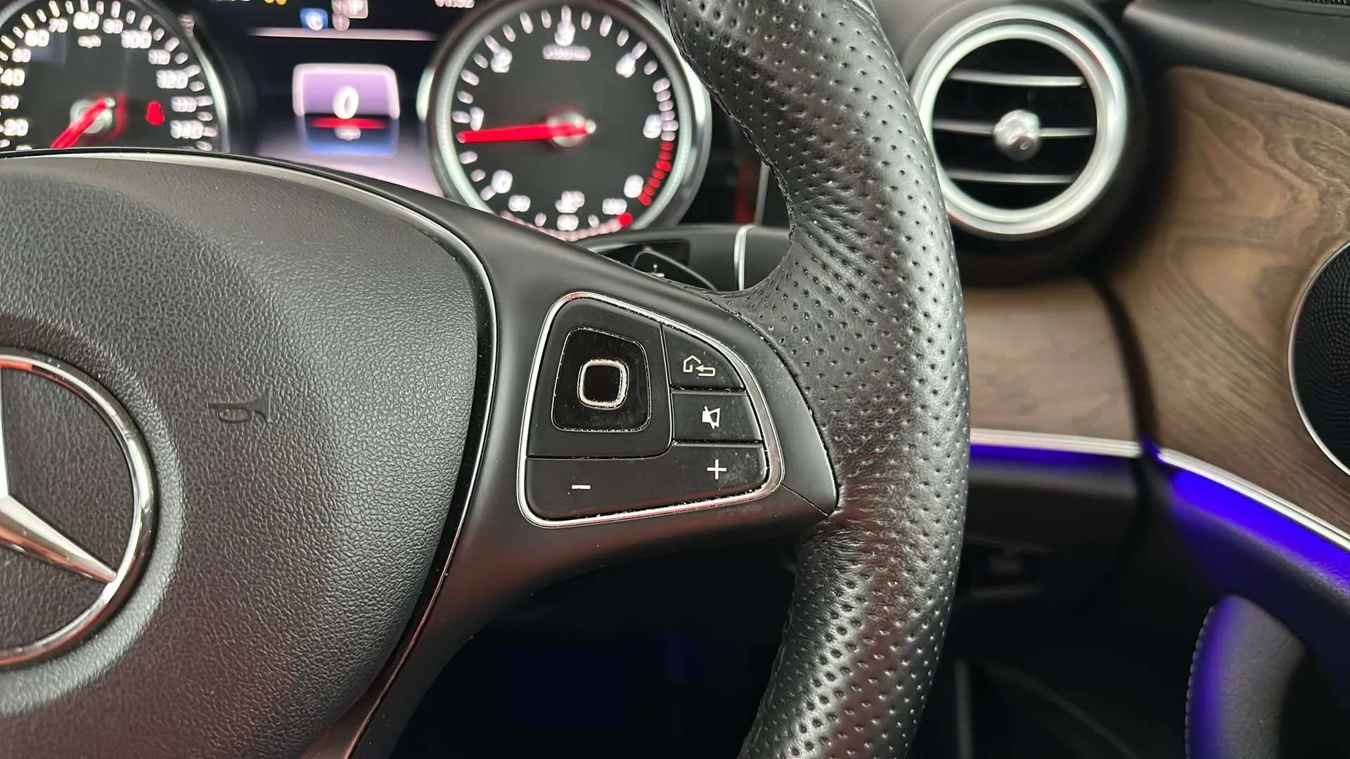 2017 MERCEDES-BENZ E CLASS 2017 MERCEDES-BENZ E CLASS