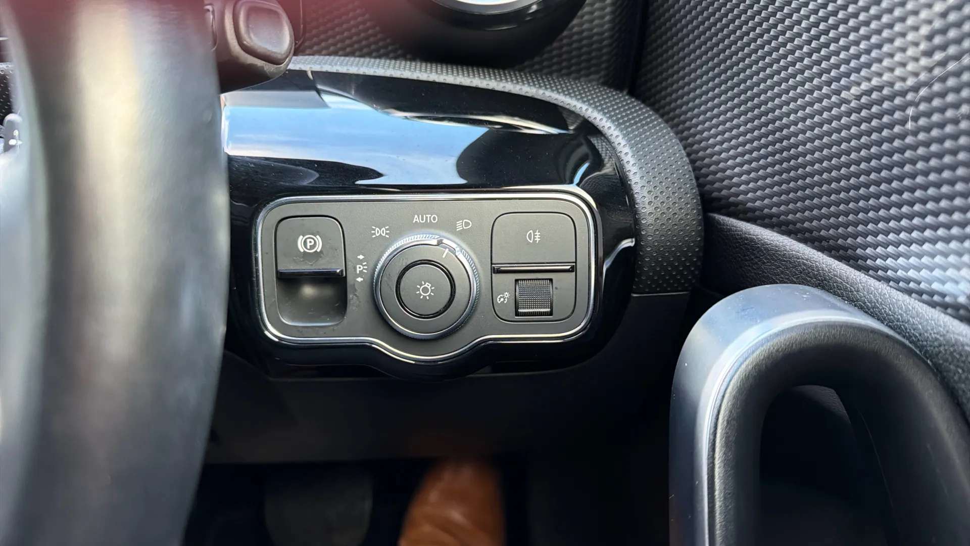 2018 MERCEDES-BENZ A CLASS 2018 MERCEDES-BENZ A CLASS