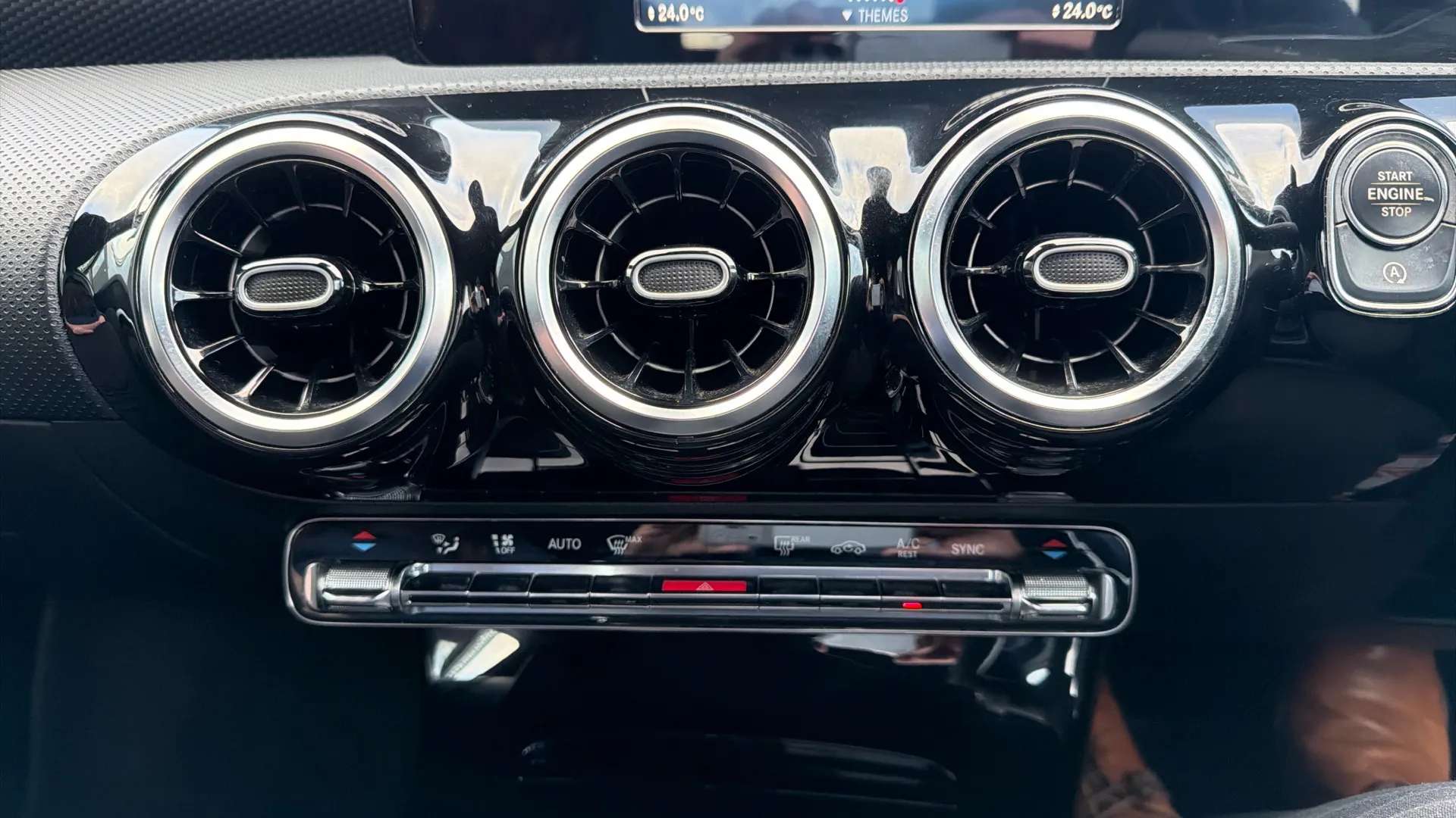 2018 MERCEDES-BENZ A CLASS 2018 MERCEDES-BENZ A CLASS