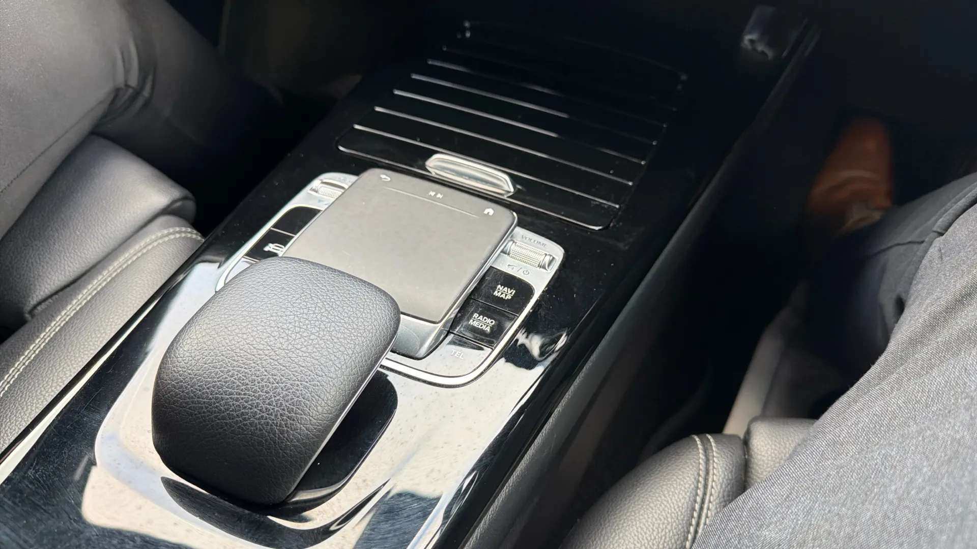 2018 MERCEDES-BENZ A CLASS 2018 MERCEDES-BENZ A CLASS