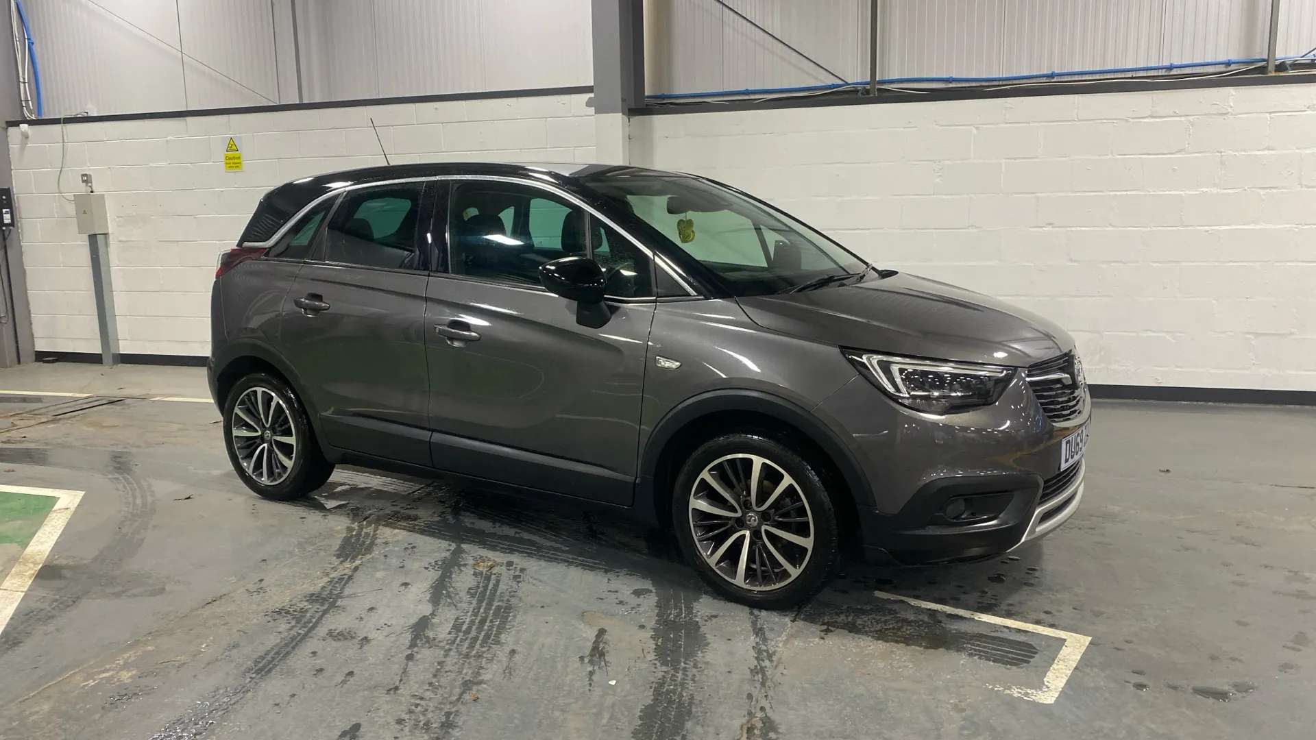 Check out this Vauxhall Crossland X 2019 Petrol Manual