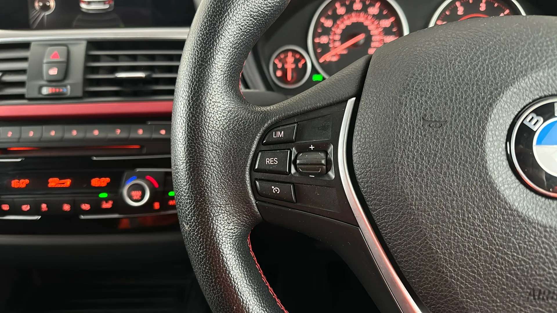 2016 BMW 3 SERIES 2016 BMW 3 SERIES