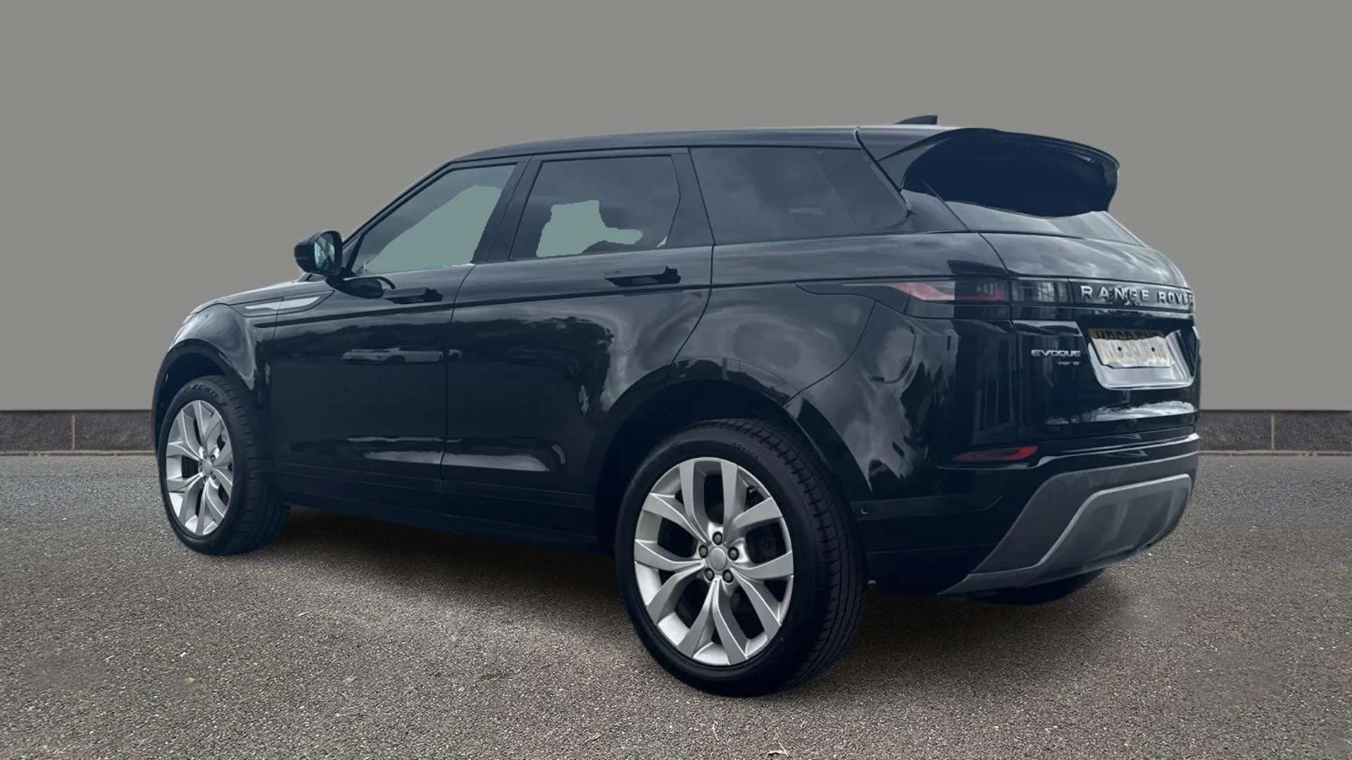 A 2019 LAND ROVER RANGE ROVER EVOQUE 2.0 D180 SE Auto A 2019 LAND ROVER RANGE ROVER EVOQUE 2.0 D180 SE Auto
