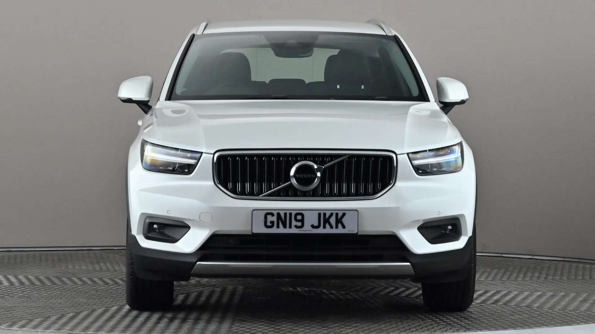 A 2019 VOLVO XC40 2.0 D3 Inscription A 2019 VOLVO XC40 2.0 D3 Inscription