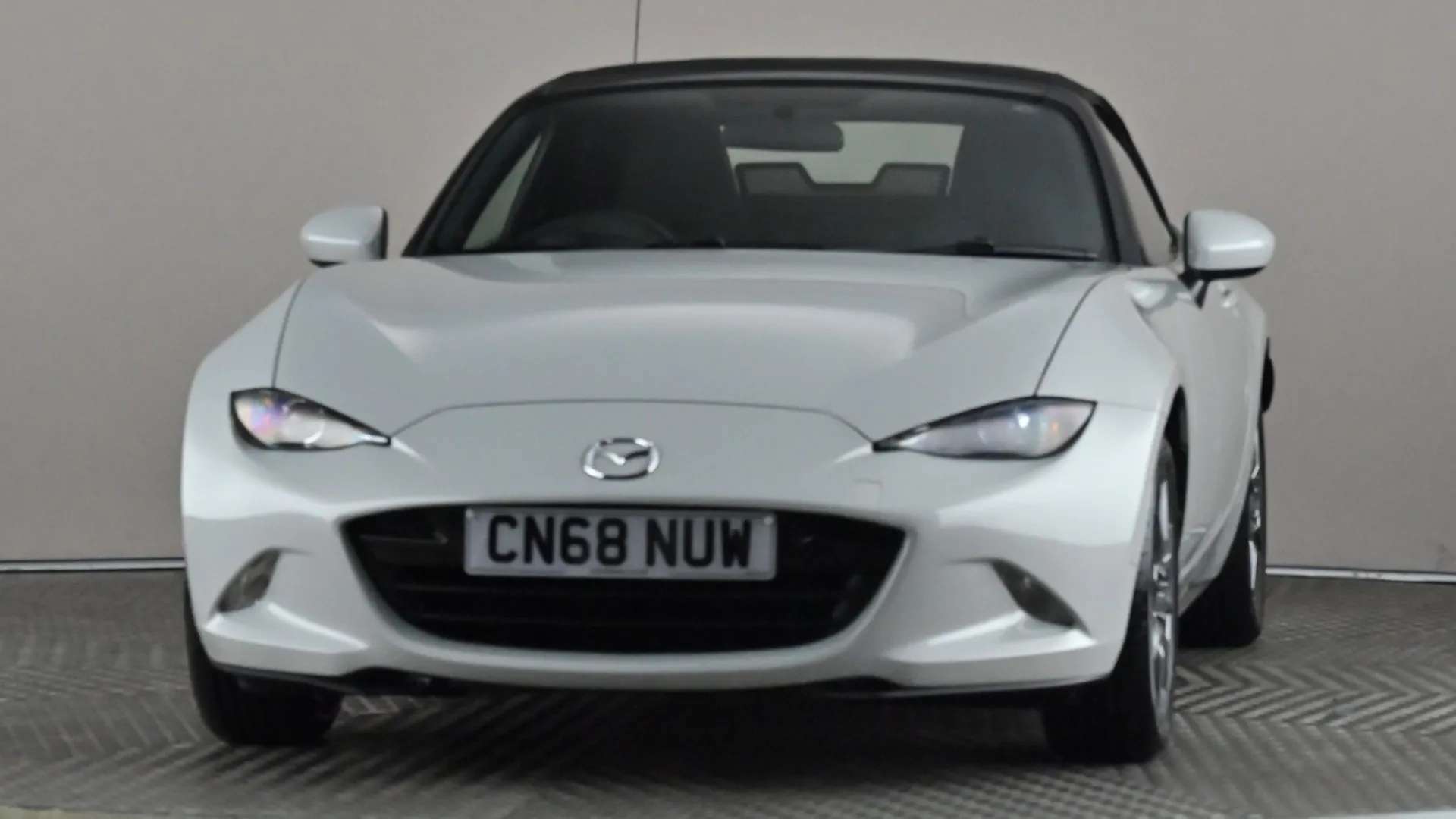 2018 MAZDA MX-5 2018 MAZDA MX-5