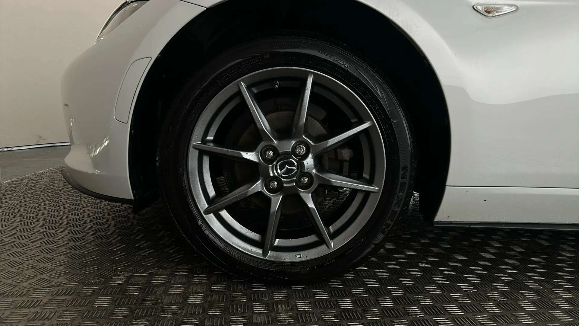 2018 MAZDA MX-5 2018 MAZDA MX-5