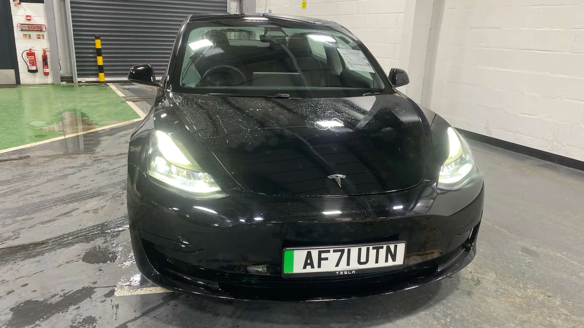 A 2021 TESLA MODEL 3 Standard Plus Auto A 2021 TESLA MODEL 3 Standard Plus Auto