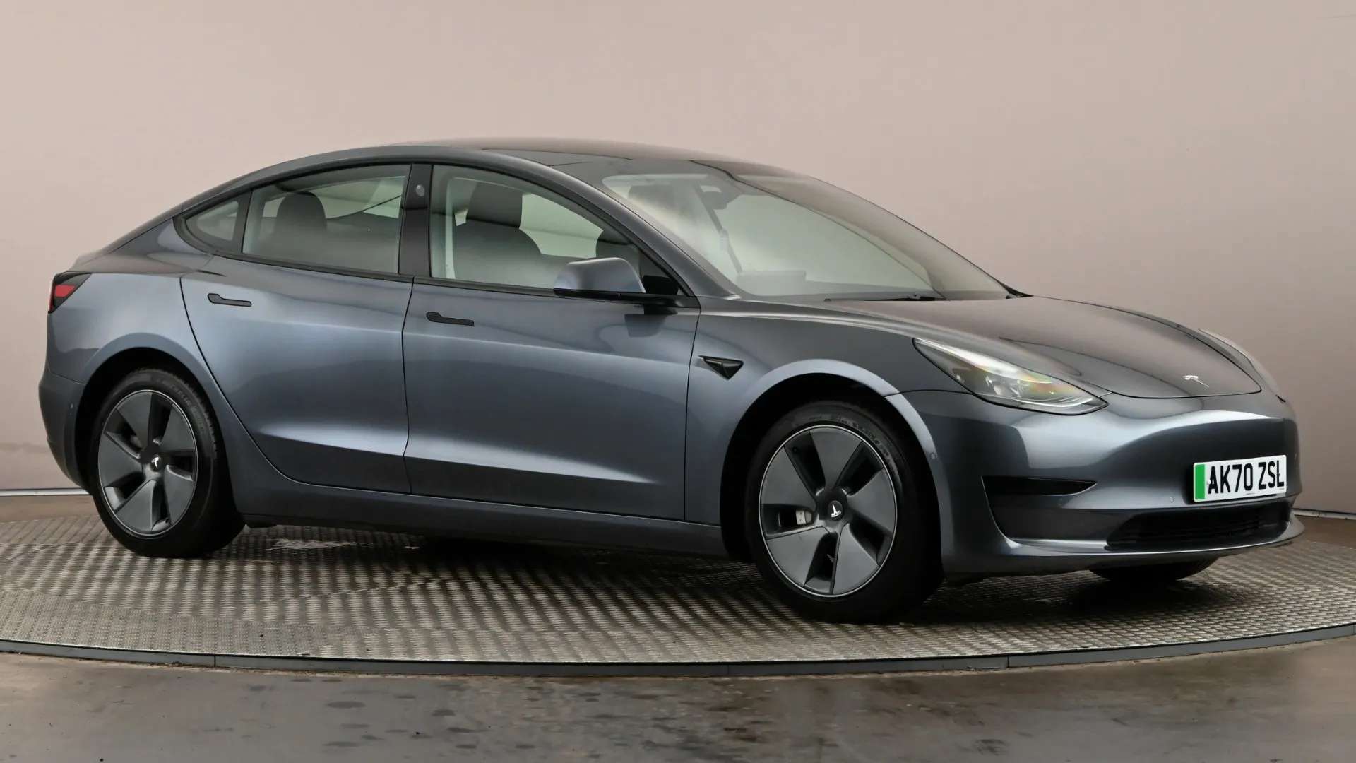 A 2021 TESLA MODEL 3 Standard Plus Auto A 2021 TESLA MODEL 3 Standard Plus Auto