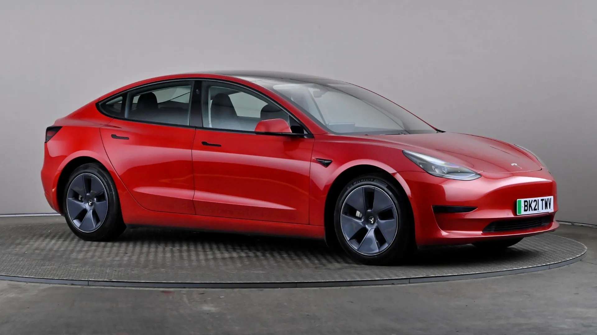 A 2021 TESLA MODEL 3 Standard Plus Auto A 2021 TESLA MODEL 3 Standard Plus Auto