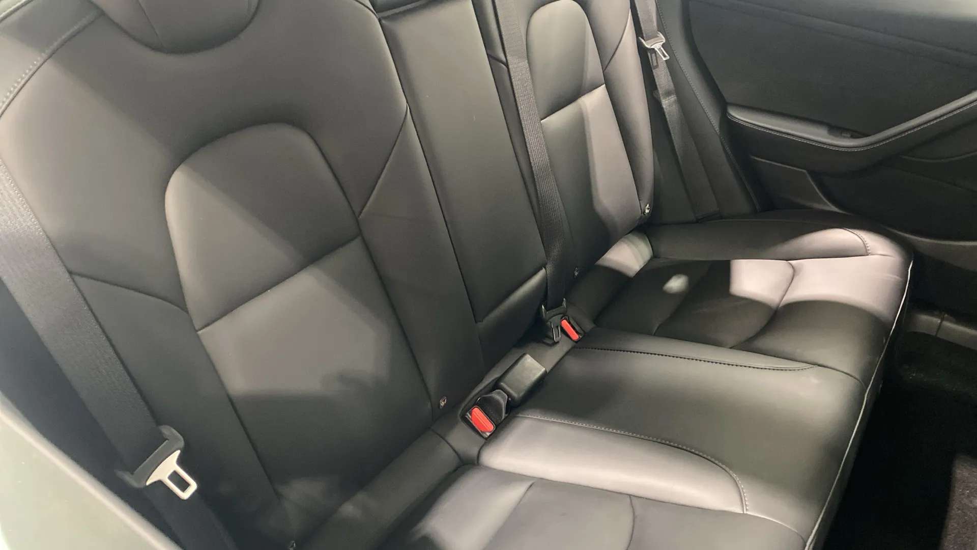 A 2022 TESLA MODEL 3 Standard Plus Auto A 2022 TESLA MODEL 3 Standard Plus Auto