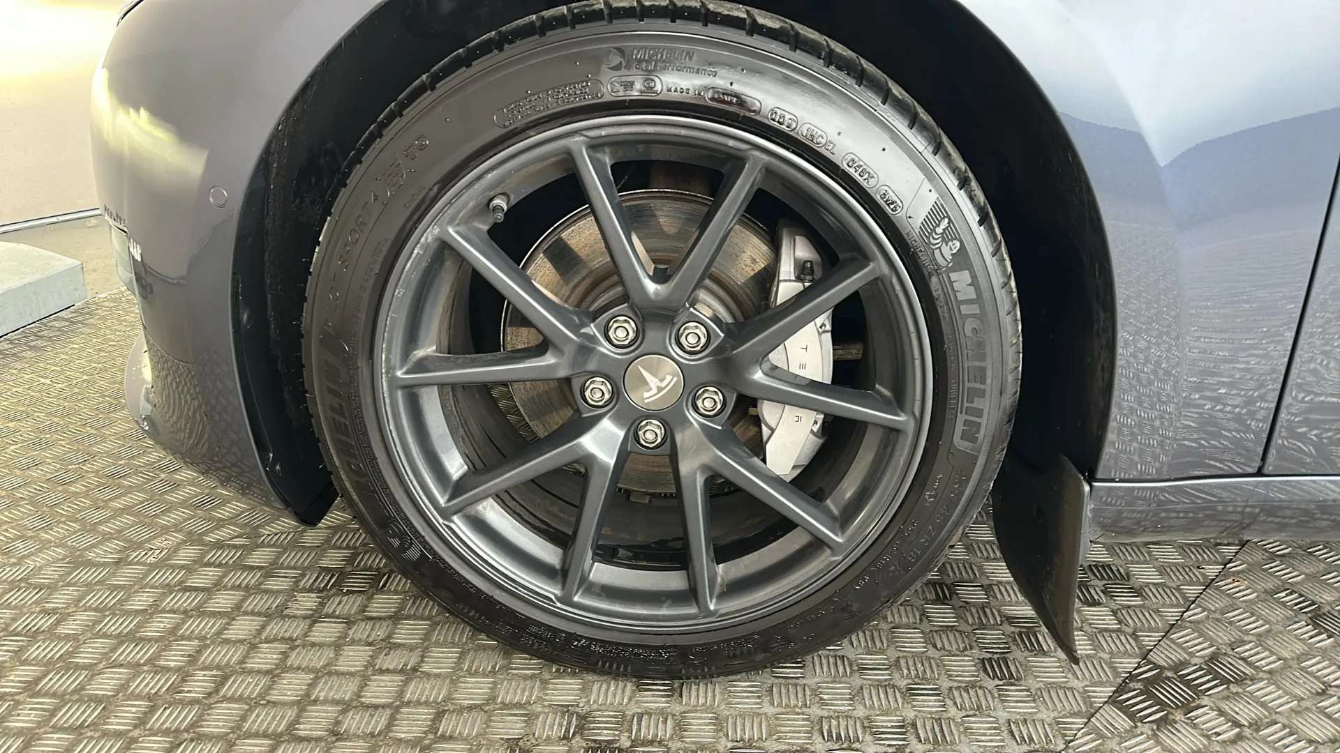 2020 TESLA MODEL 3 2020 TESLA MODEL 3