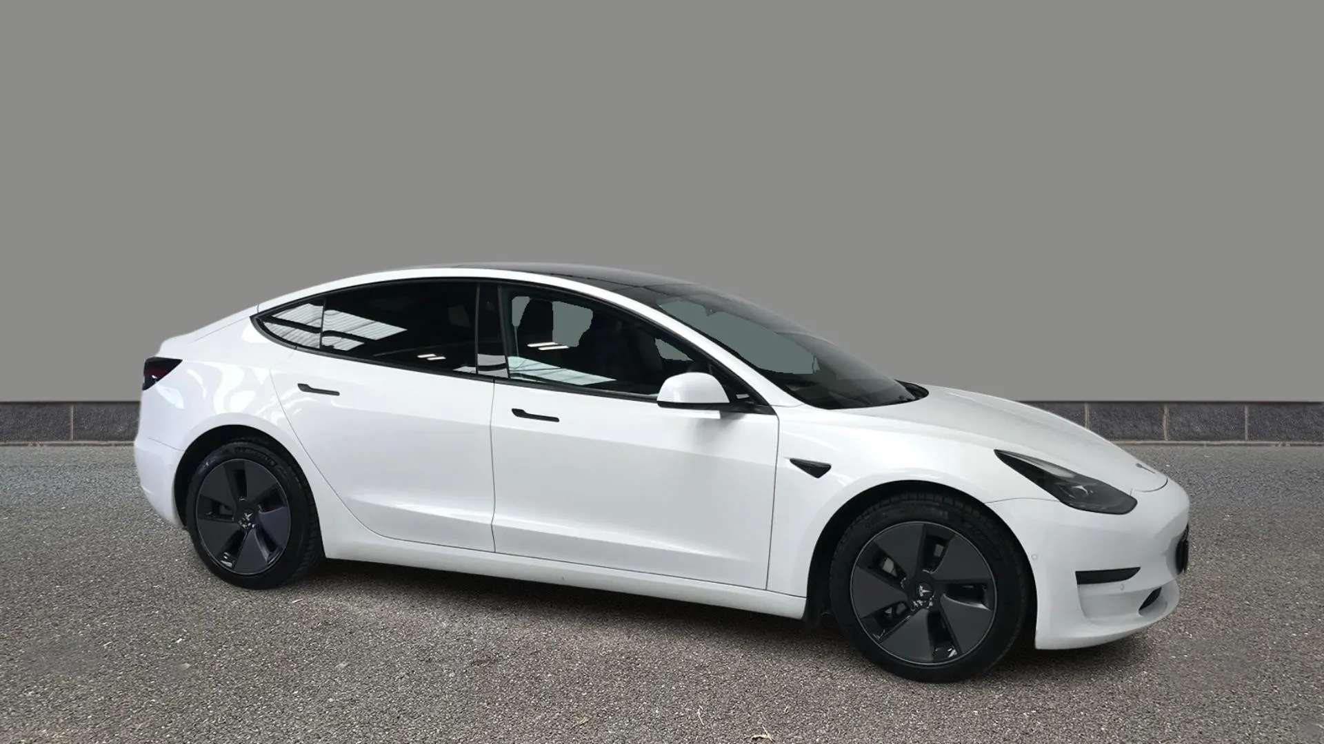 A 2022 TESLA MODEL 3 Standard Plus Auto A 2022 TESLA MODEL 3 Standard Plus Auto