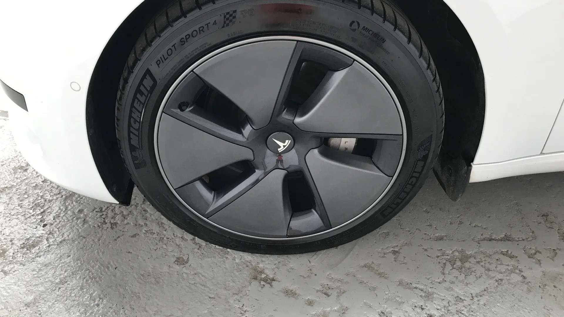 2022 TESLA MODEL 3 2022 TESLA MODEL 3