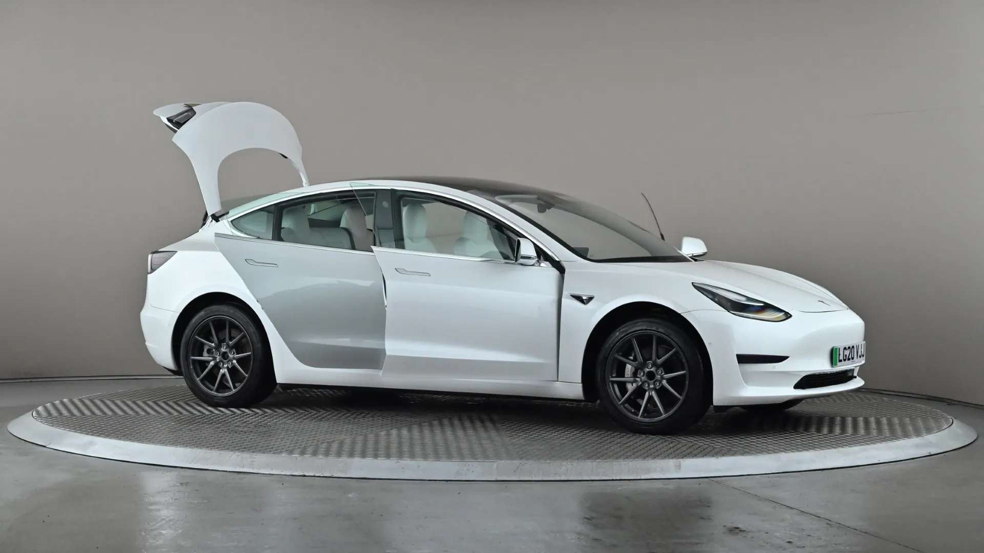 2020 TESLA MODEL 3 2020 TESLA MODEL 3