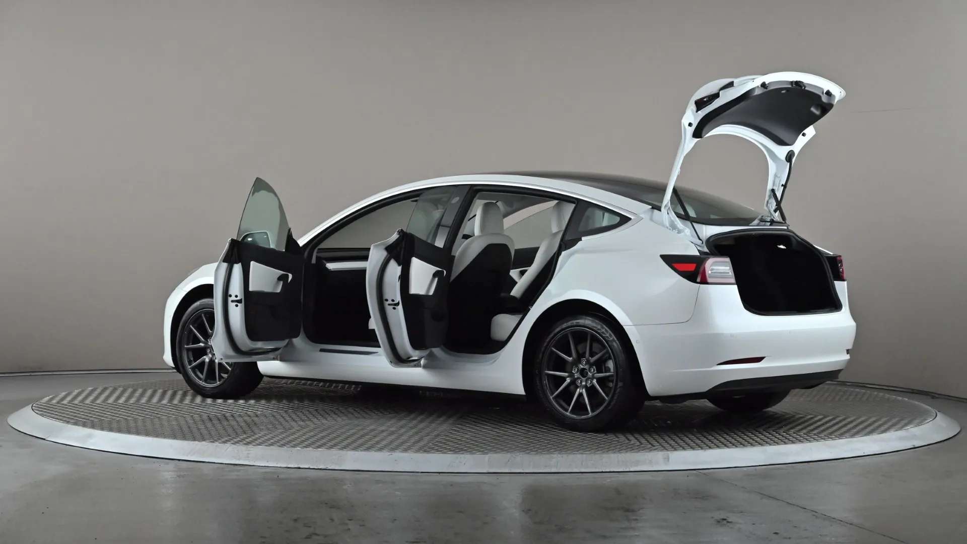 2020 TESLA MODEL 3 2020 TESLA MODEL 3