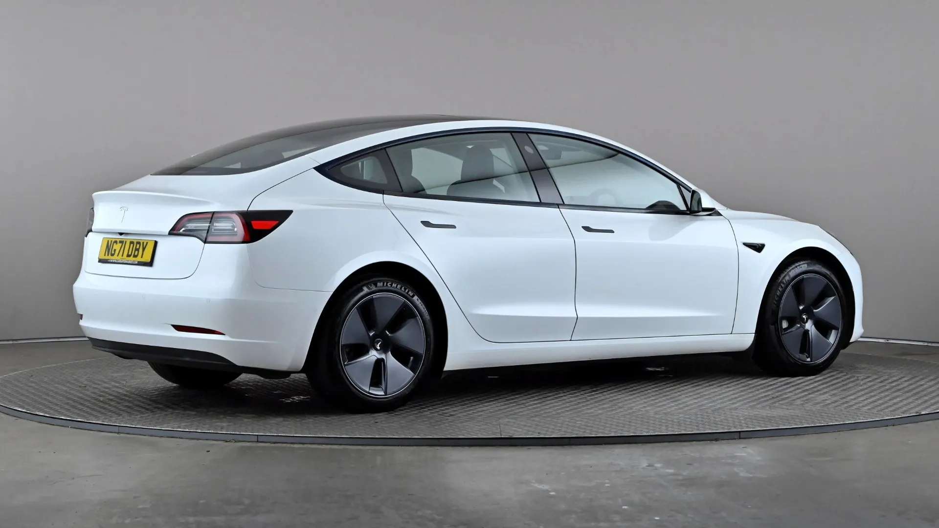 2021 TESLA MODEL 3 2021 TESLA MODEL 3