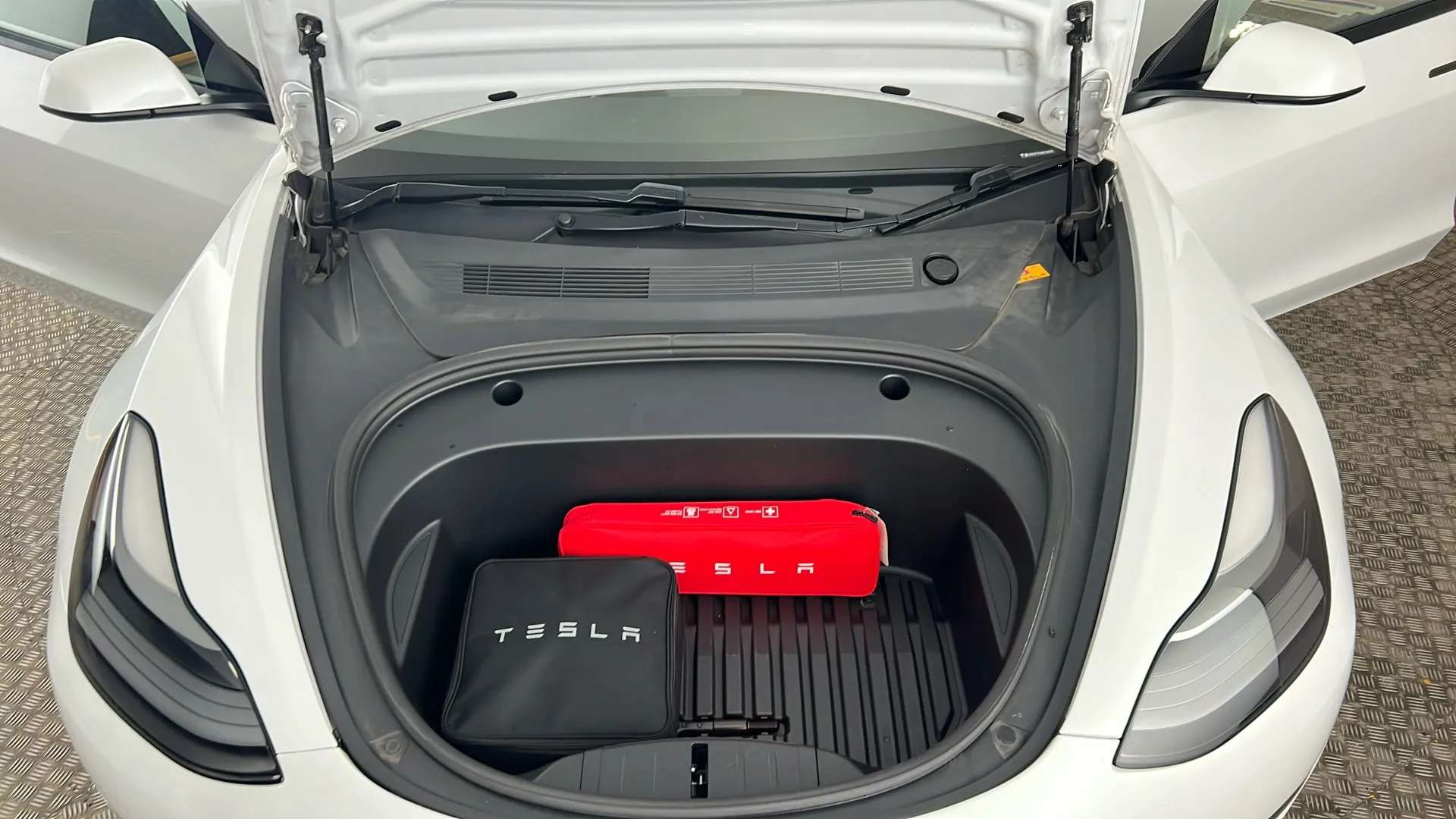 2021 TESLA MODEL 3 2021 TESLA MODEL 3