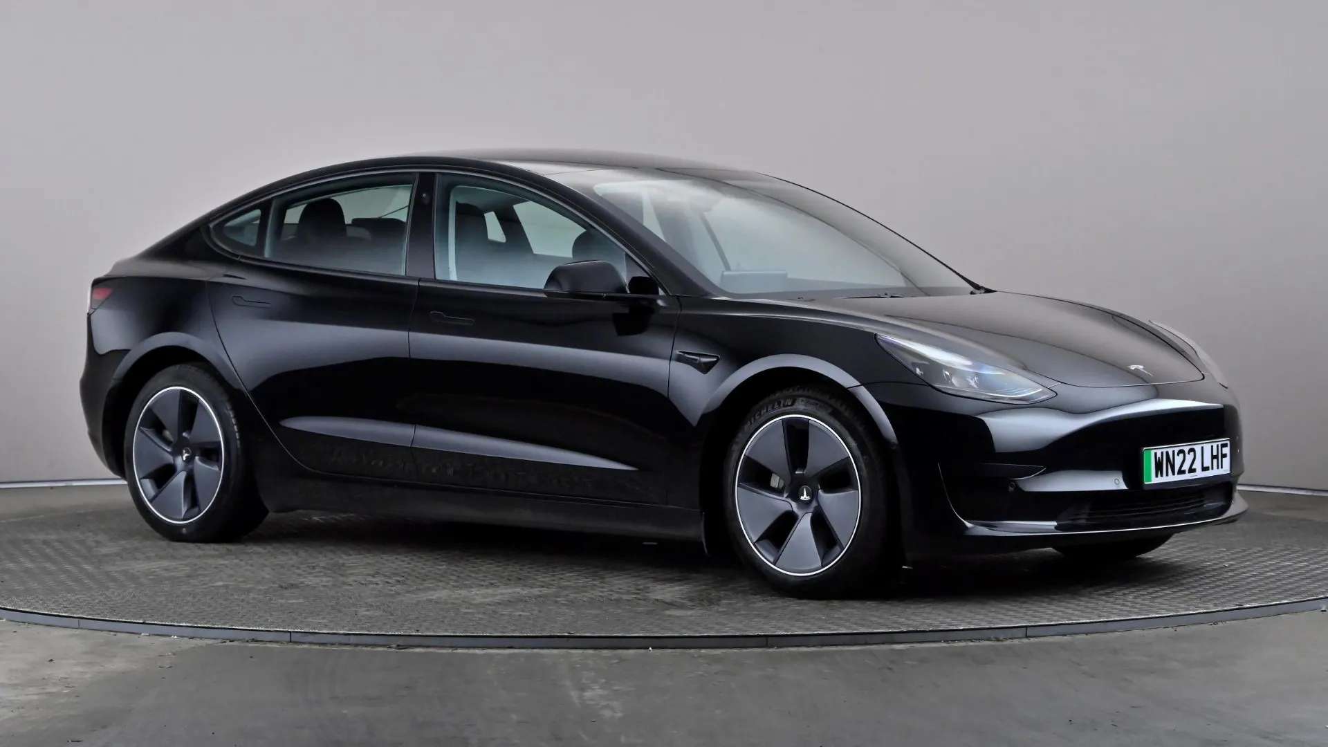 A 2022 TESLA MODEL 3 Standard Plus Auto A 2022 TESLA MODEL 3 Standard Plus Auto