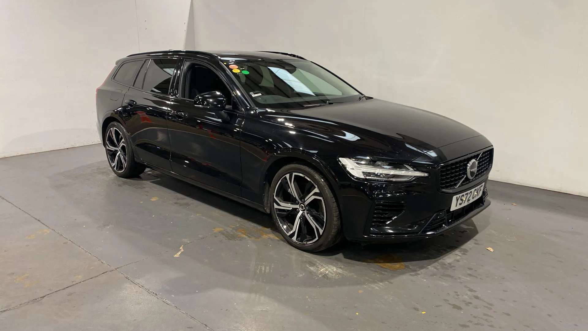 2022 VOLVO V60 2022 VOLVO V60