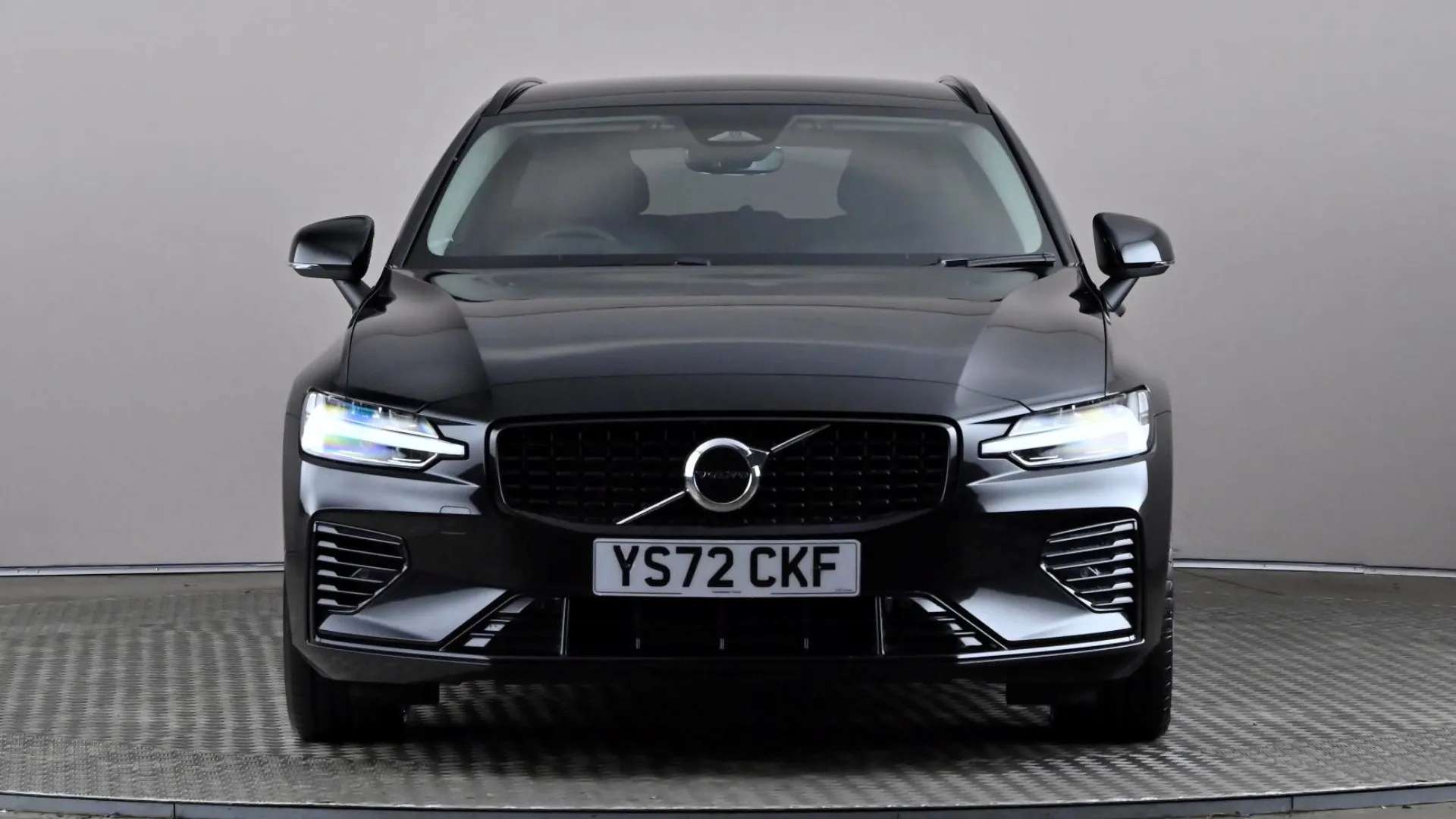 2022 VOLVO V60 2022 VOLVO V60