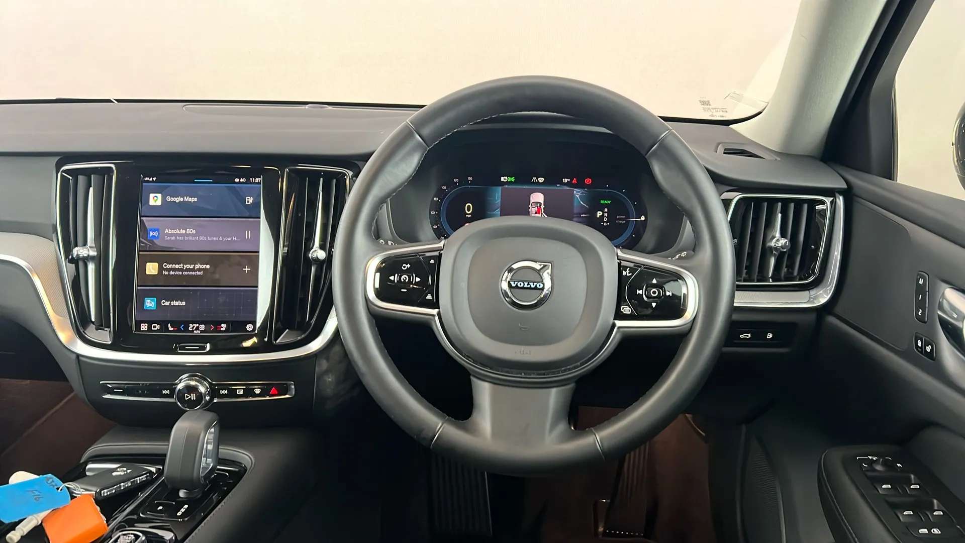 2022 VOLVO V60 2022 VOLVO V60