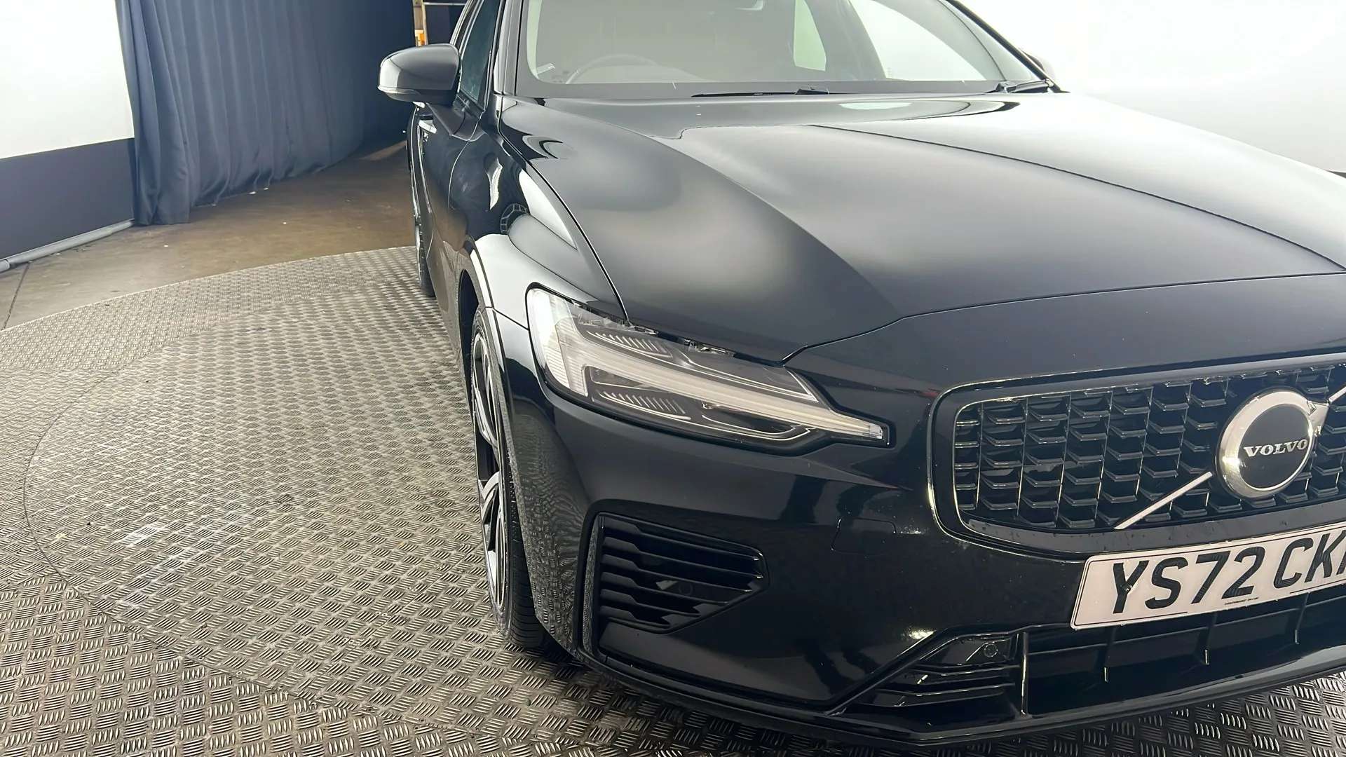 2022 VOLVO V60 2022 VOLVO V60