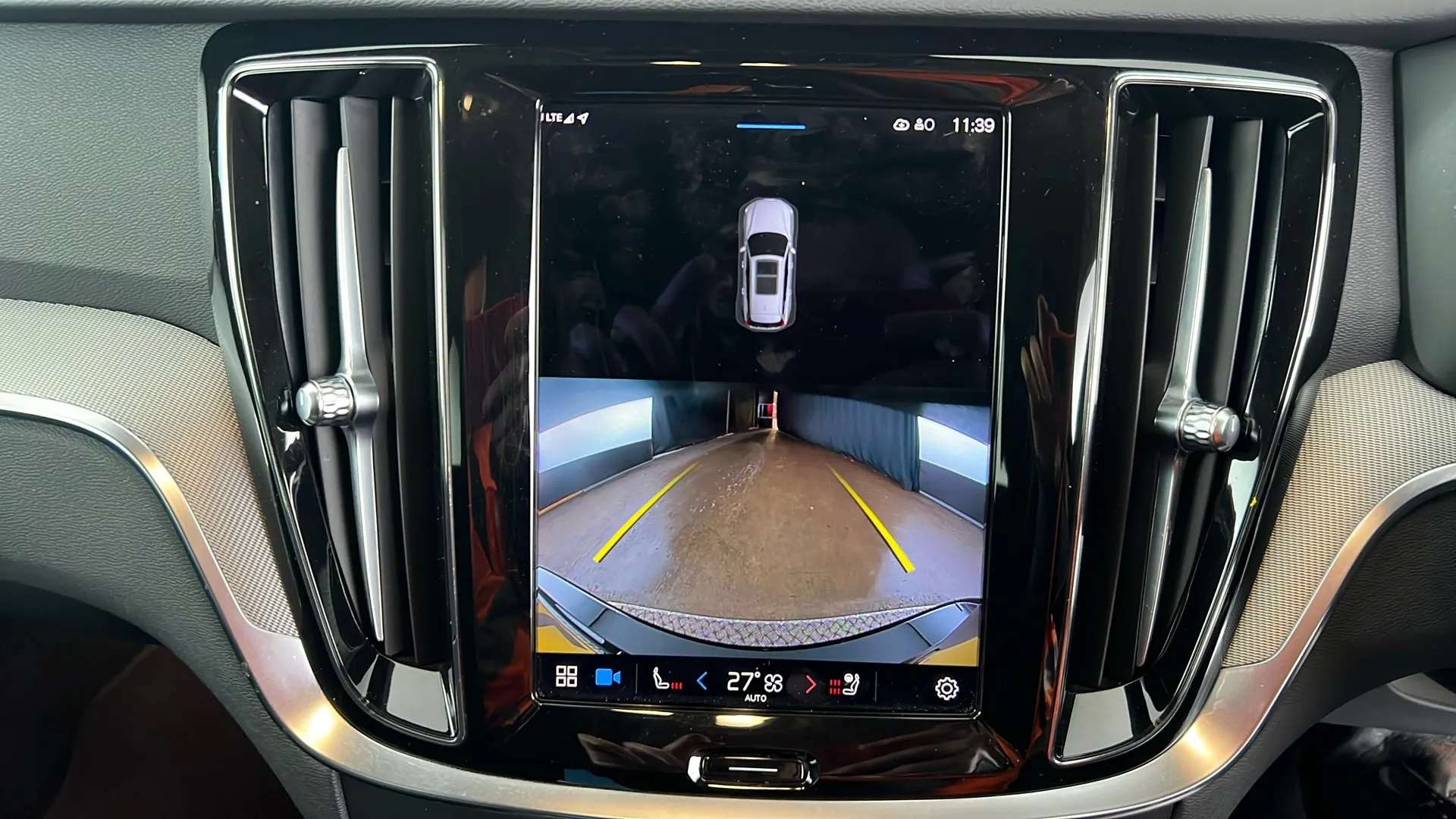 2022 VOLVO V60 2022 VOLVO V60