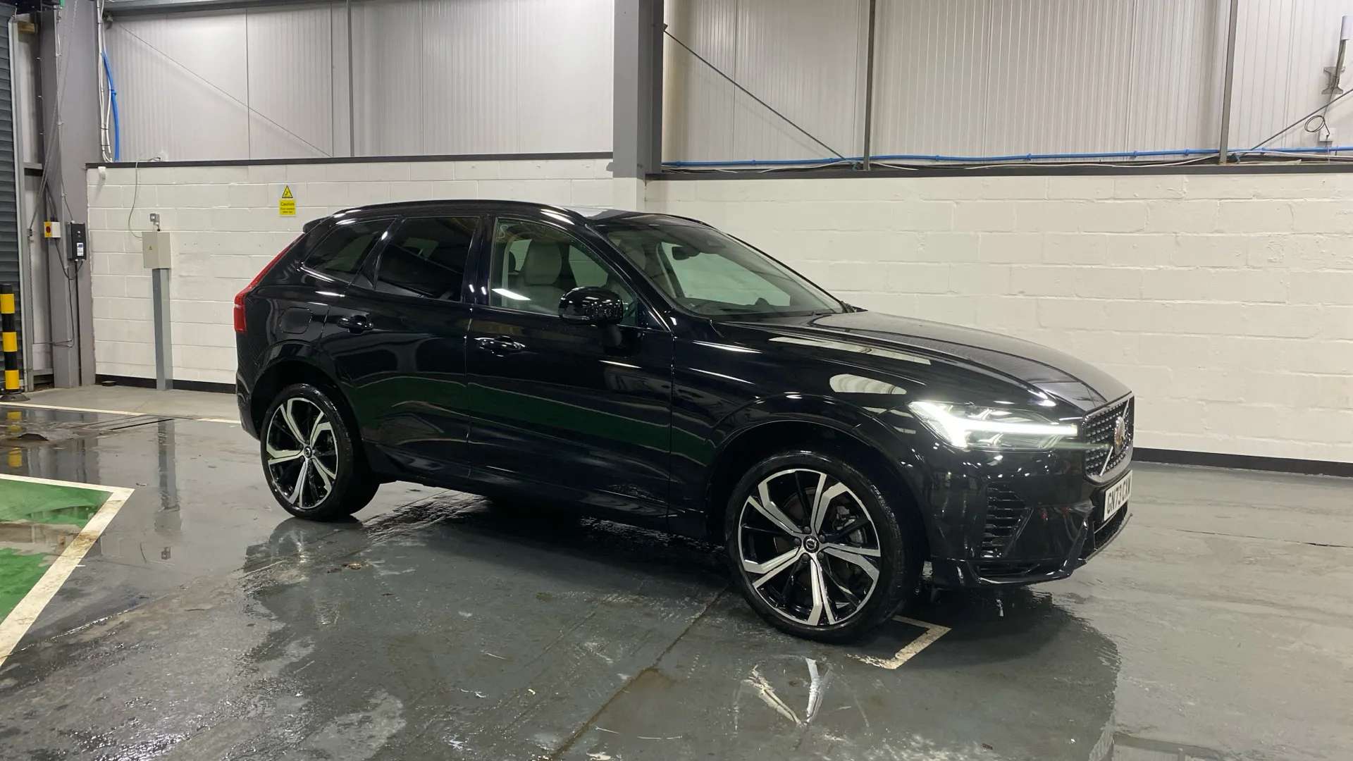 2023 VOLVO XC60 2023 VOLVO XC60