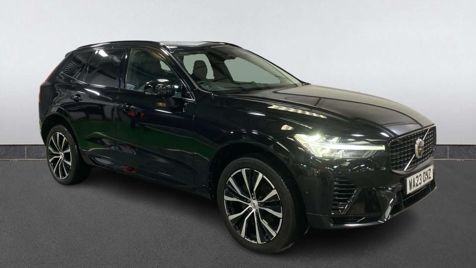 2023 VOLVO XC60 2023 VOLVO XC60
