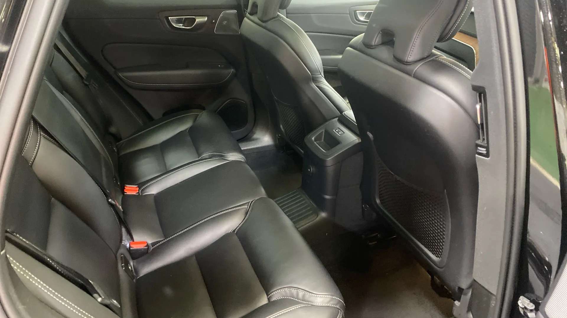 2023 VOLVO XC60 2023 VOLVO XC60