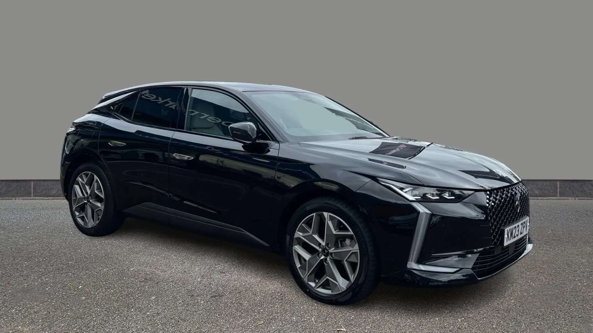 A 2023 DS DS 4 1.6 E-TENSE Esprit de Voyage EAT8 A 2023 DS DS 4 1.6 E-TENSE Esprit de Voyage EAT8