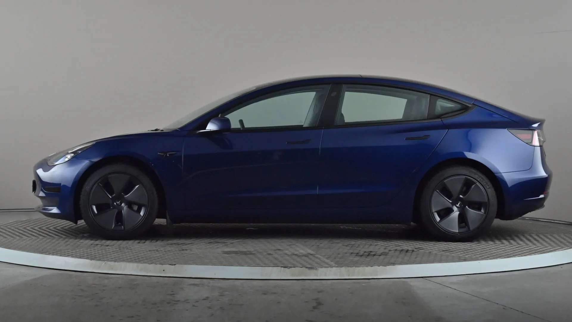 A 2022 TESLA MODEL 3 RWD Auto A 2022 TESLA MODEL 3 RWD Auto