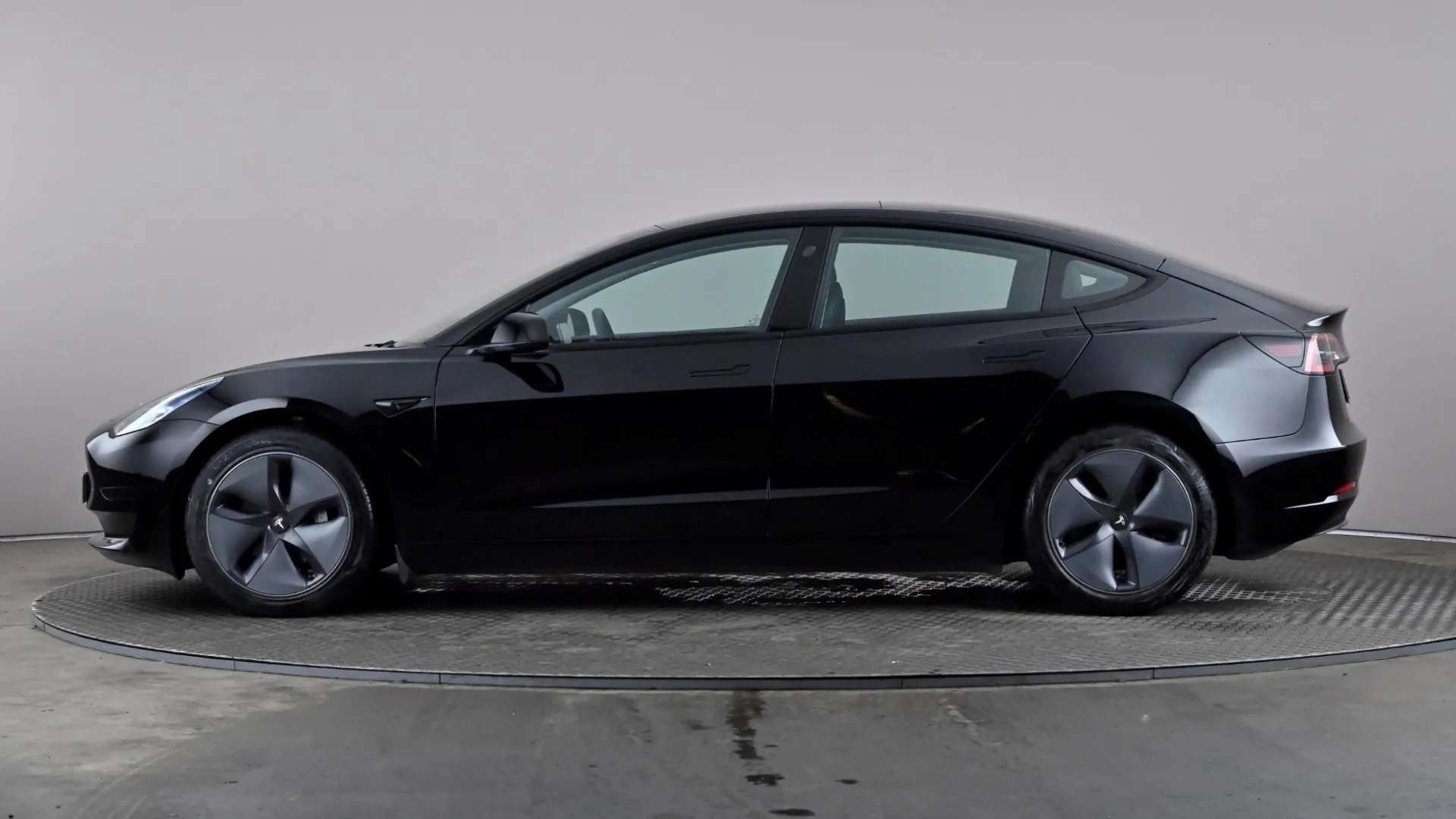 A 2022 TESLA MODEL 3 RWD Auto A 2022 TESLA MODEL 3 RWD Auto