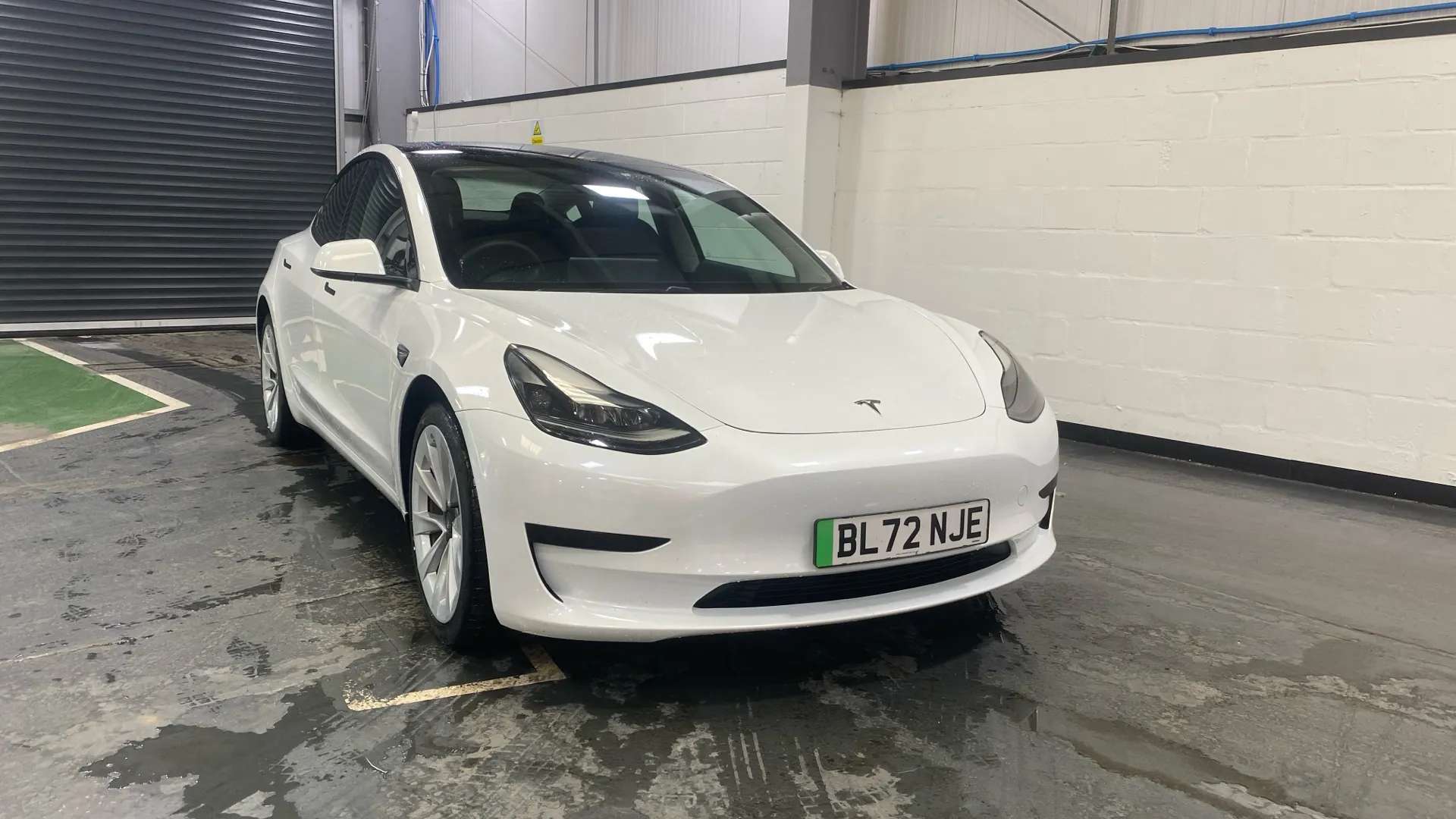 A 2022 TESLA MODEL 3 RWD Auto A 2022 TESLA MODEL 3 RWD Auto