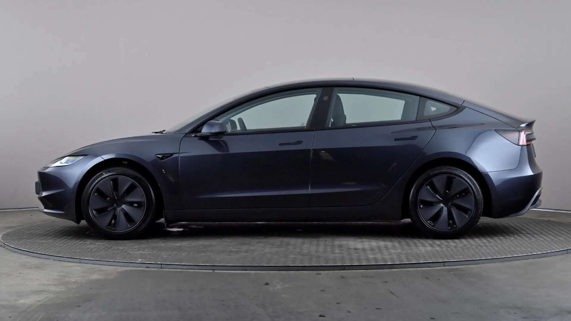 A 2025 TESLA MODEL 3 RWD Auto A 2025 TESLA MODEL 3 RWD Auto
