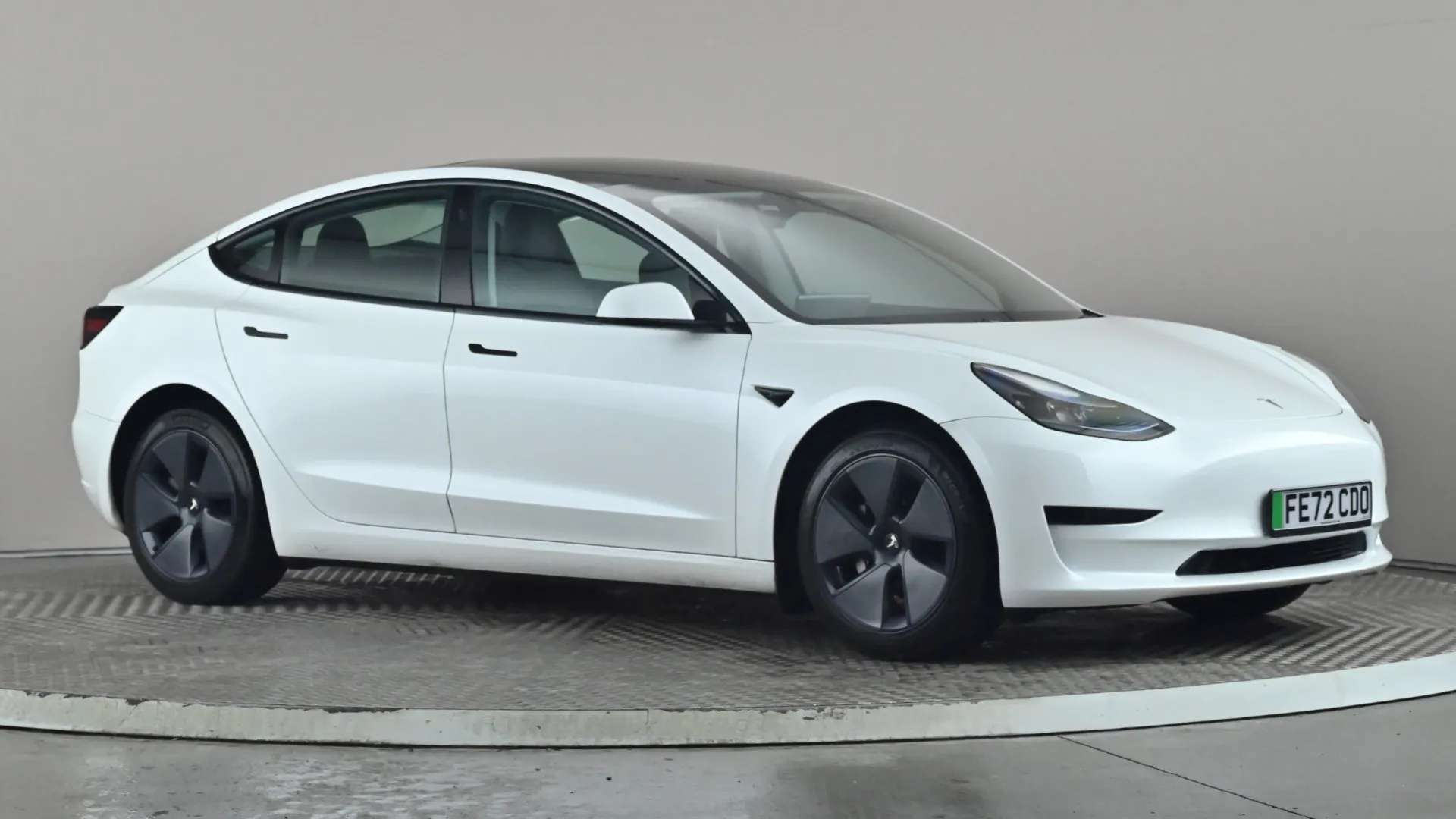 A 2022 TESLA MODEL 3 RWD Auto A 2022 TESLA MODEL 3 RWD Auto