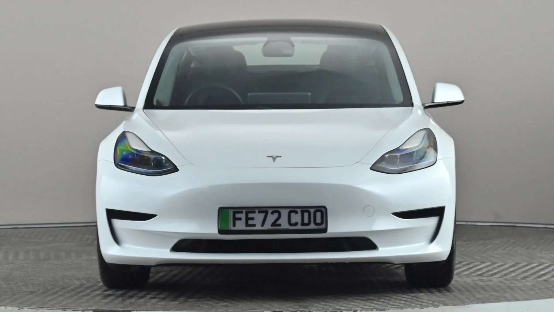 A 2022 TESLA MODEL 3 RWD Auto A 2022 TESLA MODEL 3 RWD Auto