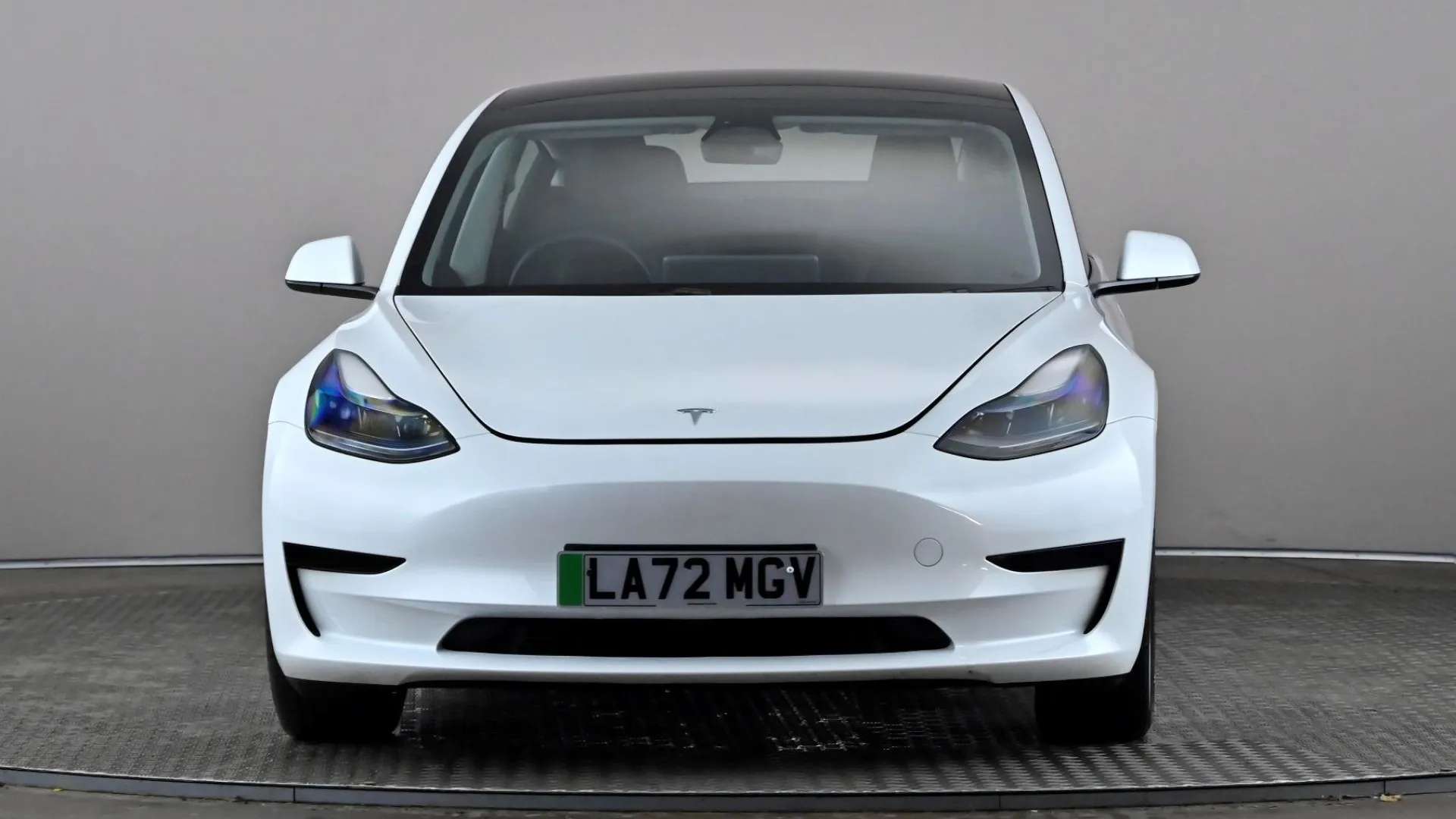 A 2022 TESLA MODEL 3 RWD Auto A 2022 TESLA MODEL 3 RWD Auto