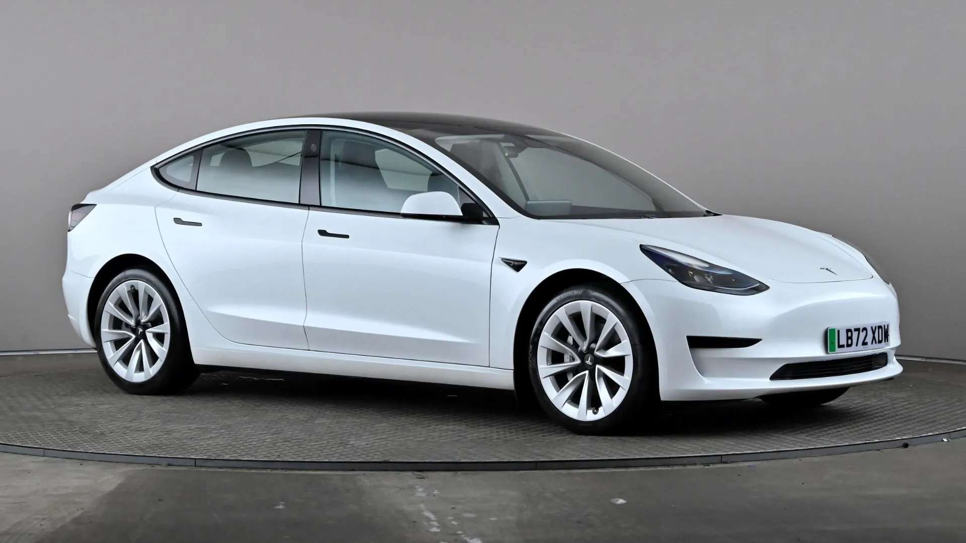 A 2022 TESLA MODEL 3 RWD Auto A 2022 TESLA MODEL 3 RWD Auto