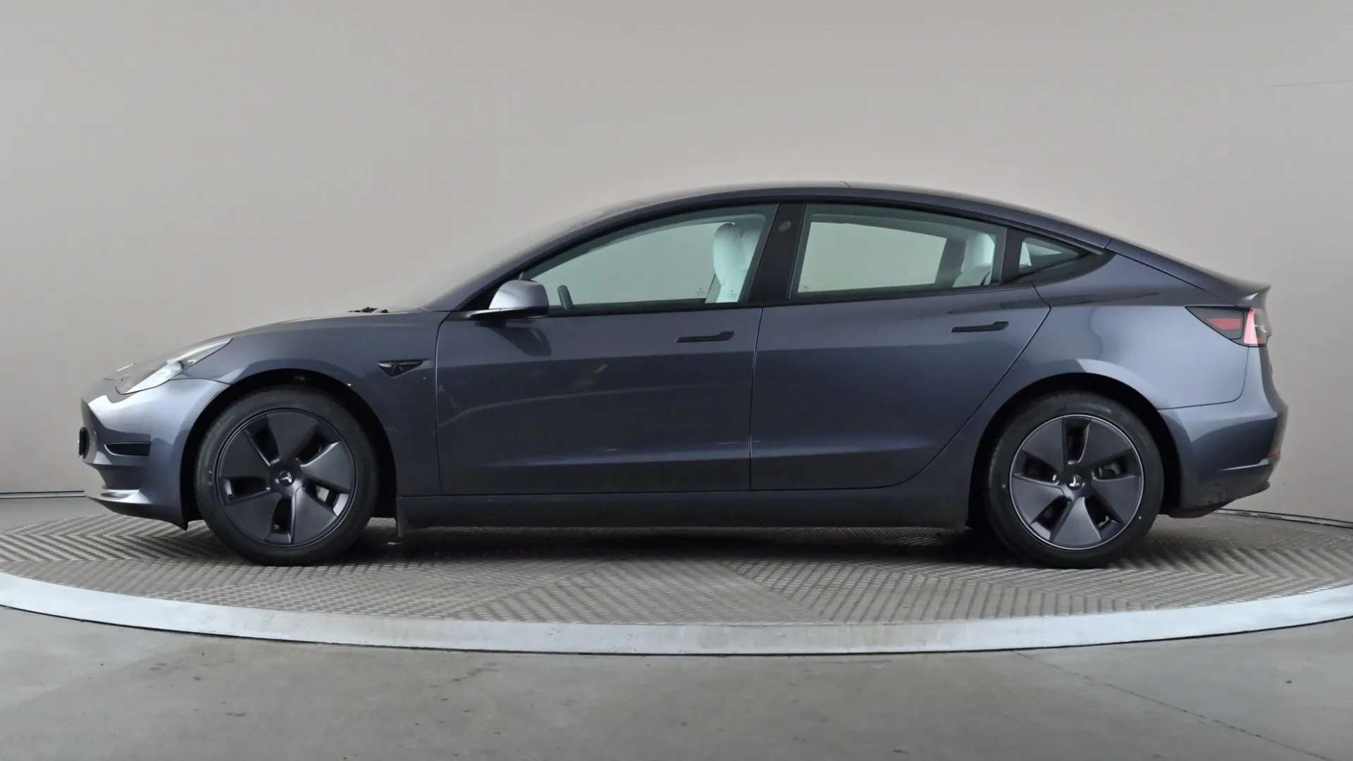 A 2022 TESLA MODEL 3 RWD Auto A 2022 TESLA MODEL 3 RWD Auto