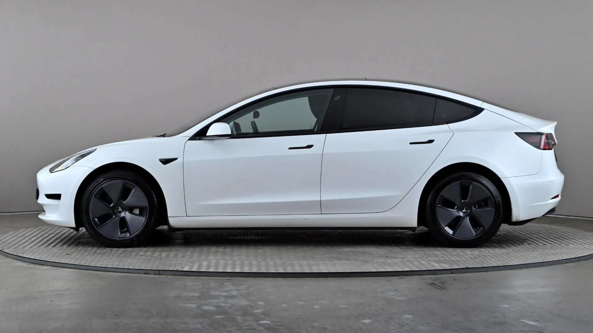 A 2023 TESLA MODEL 3 RWD Auto A 2023 TESLA MODEL 3 RWD Auto