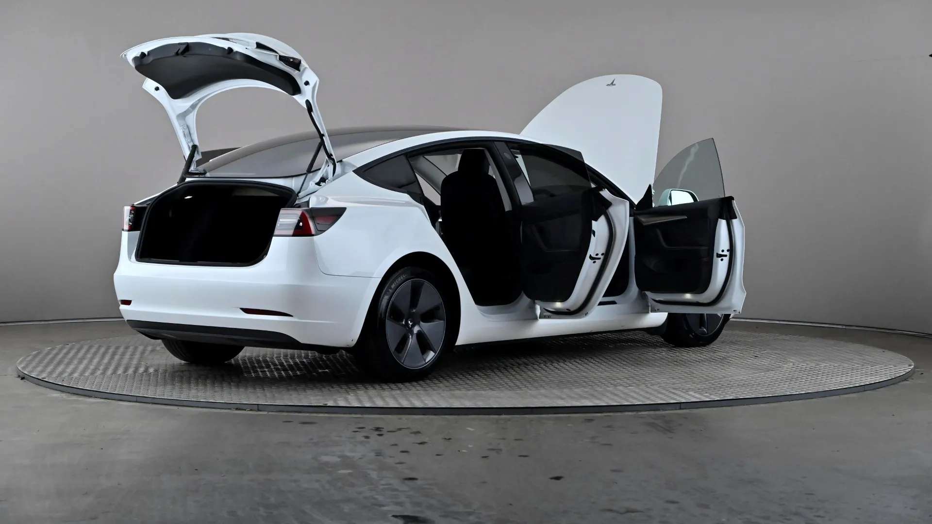 2023 TESLA MODEL 3 2023 TESLA MODEL 3