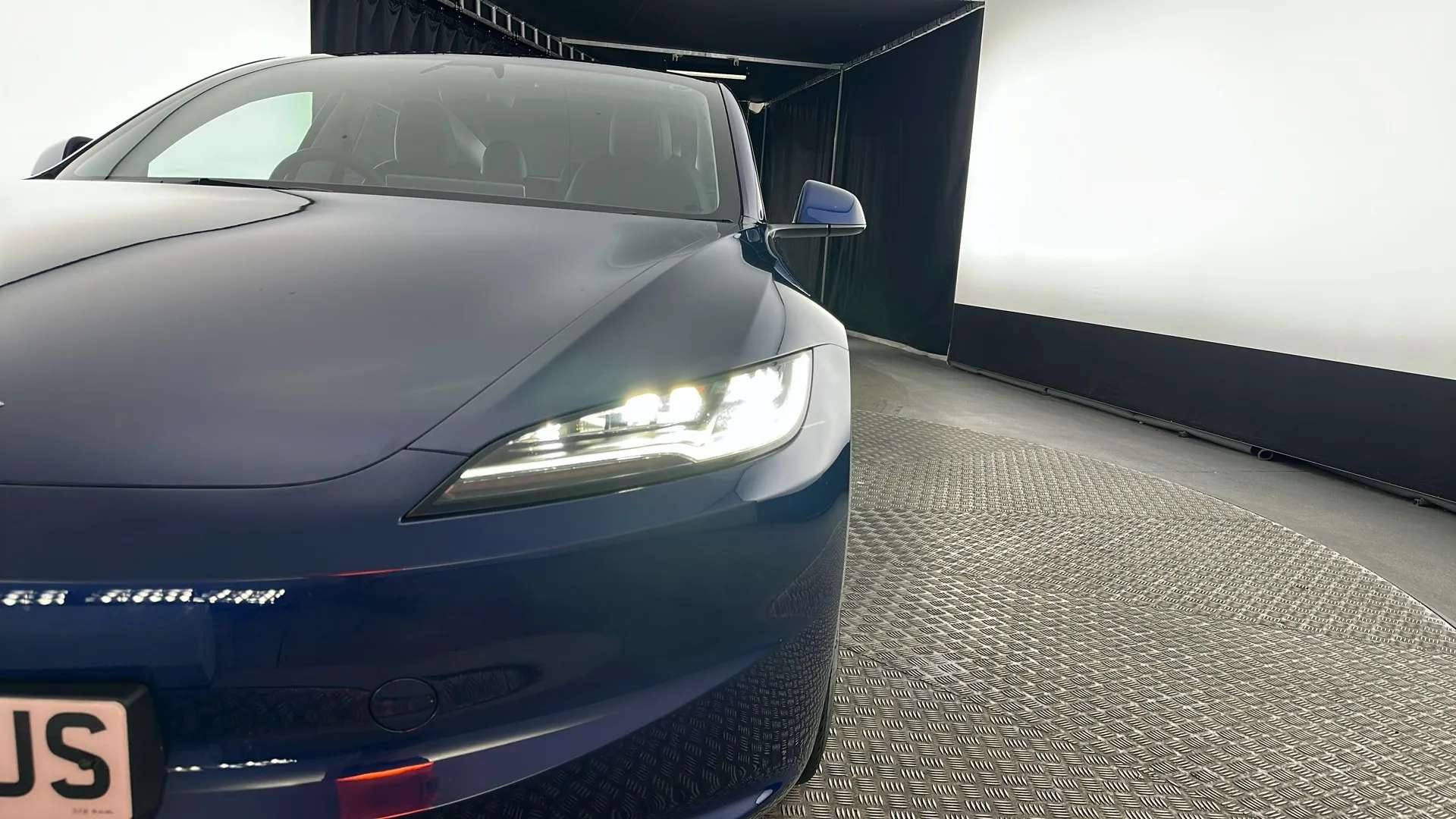 2025 TESLA MODEL 3 2025 TESLA MODEL 3