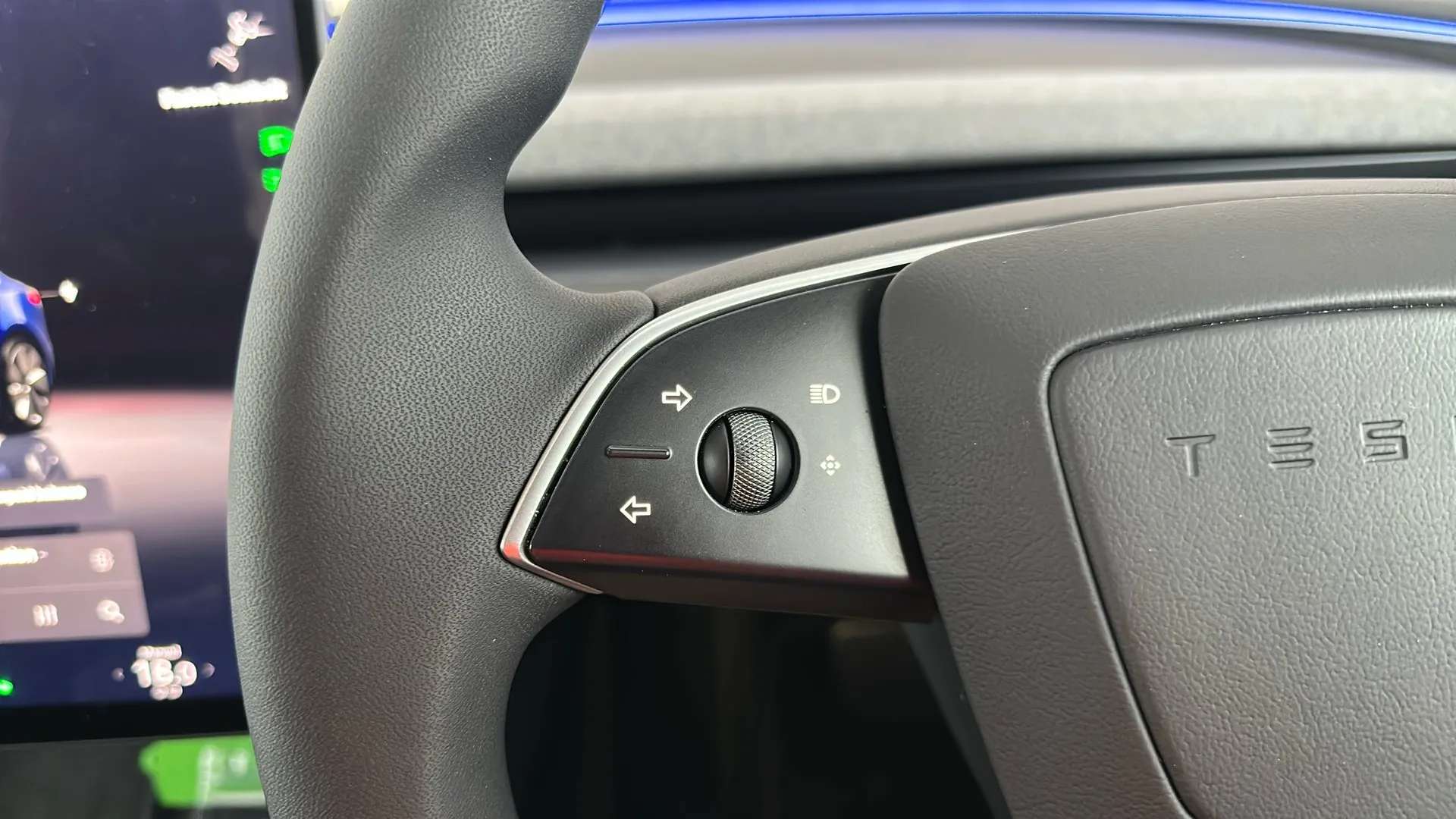 2025 TESLA MODEL 3 2025 TESLA MODEL 3