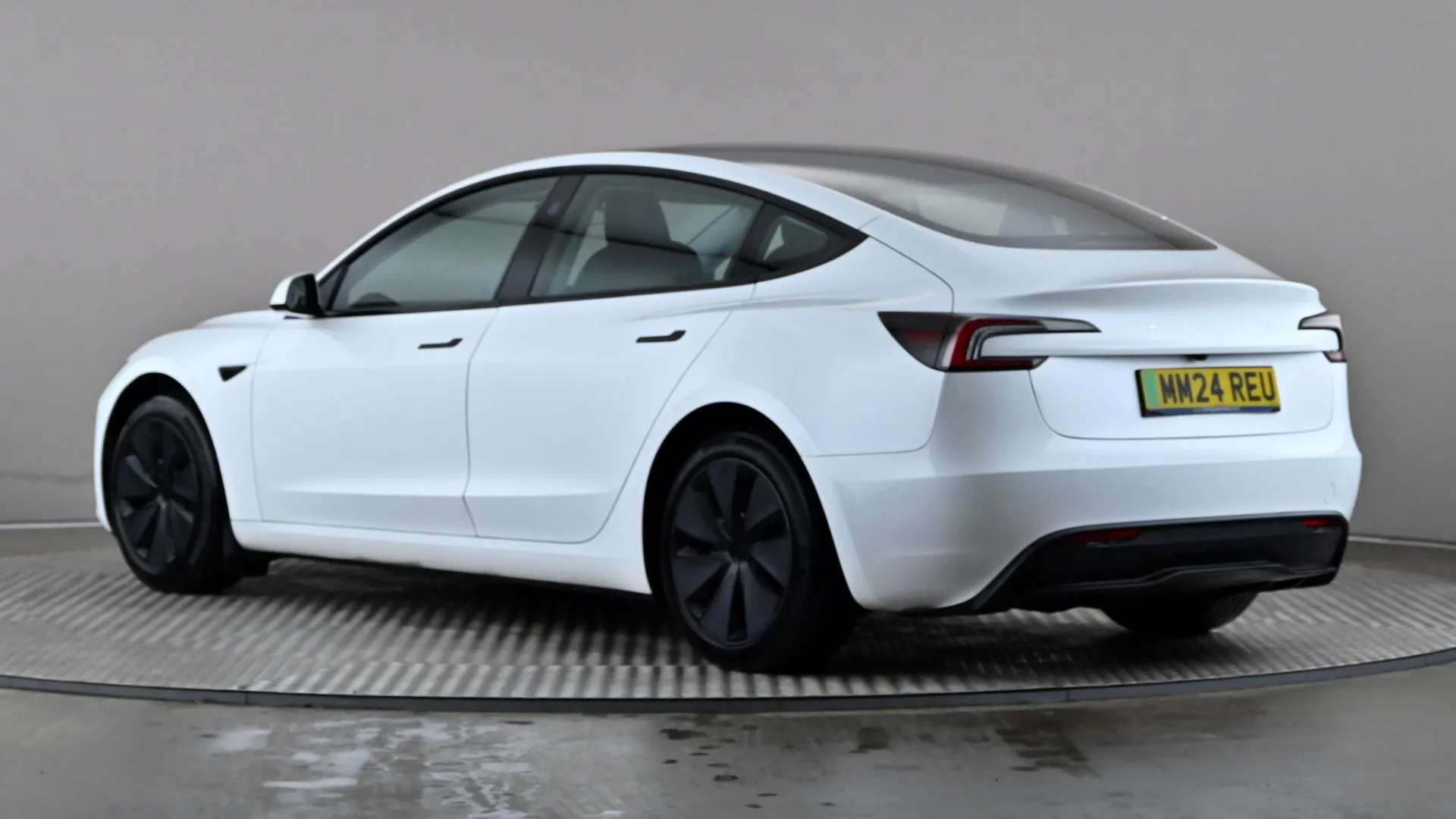 A 2024 TESLA MODEL 3 RWD Auto A 2024 TESLA MODEL 3 RWD Auto