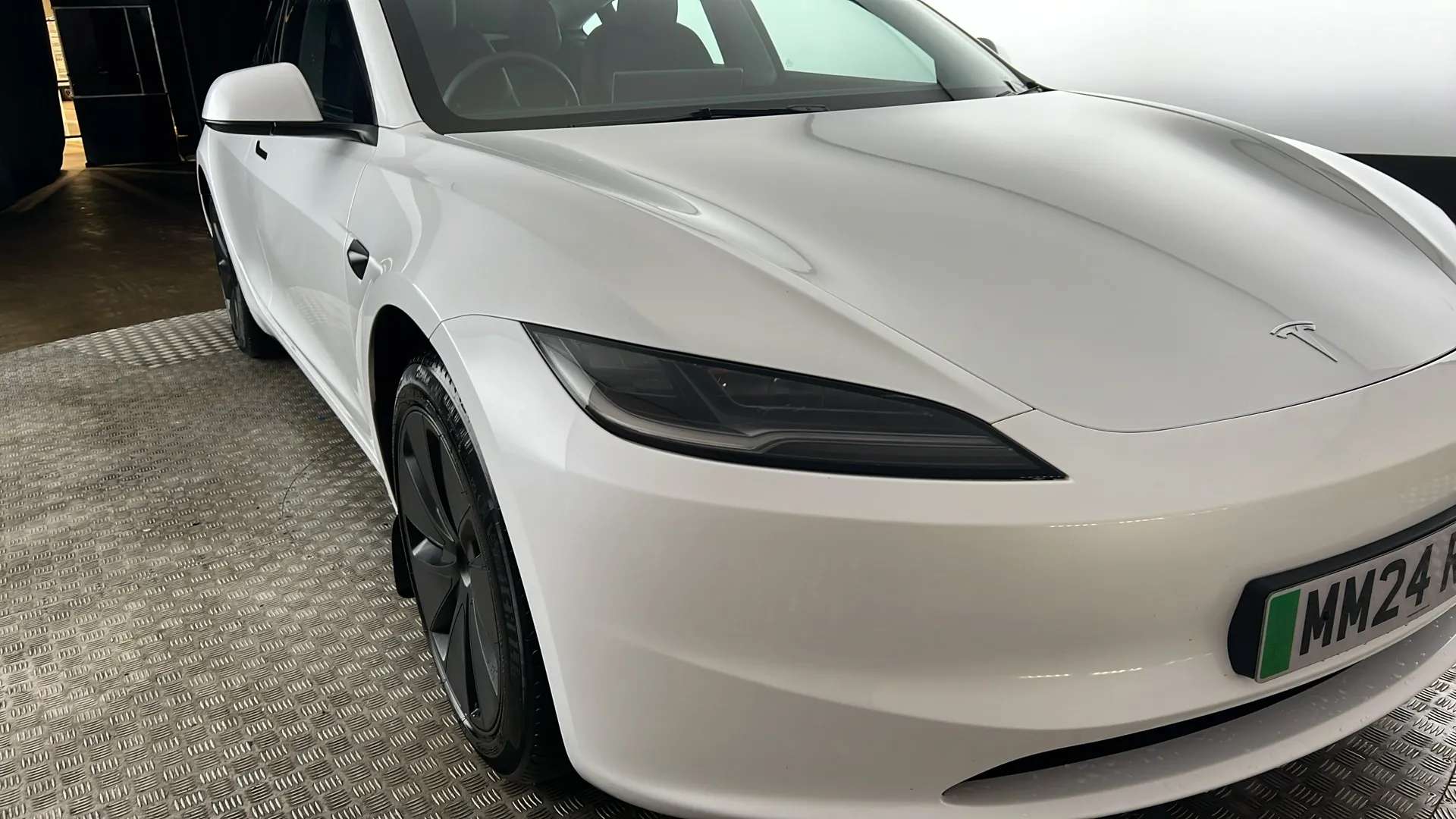 2024 TESLA MODEL 3 2024 TESLA MODEL 3