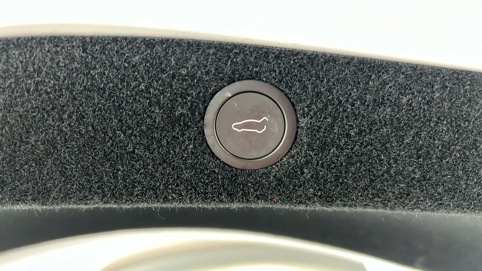 2024 TESLA MODEL 3 2024 TESLA MODEL 3