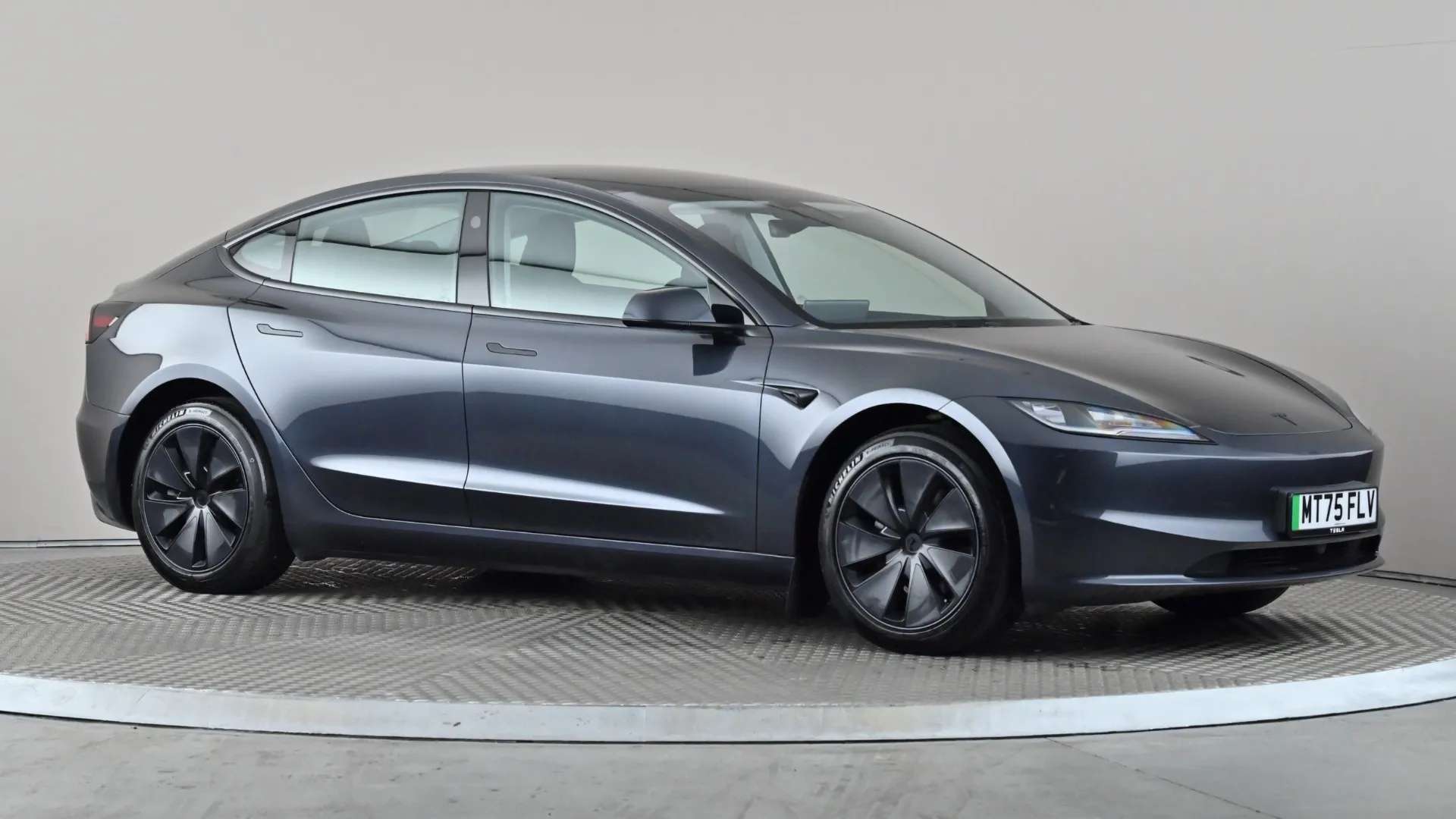 A 2025 TESLA MODEL 3 RWD Auto A 2025 TESLA MODEL 3 RWD Auto