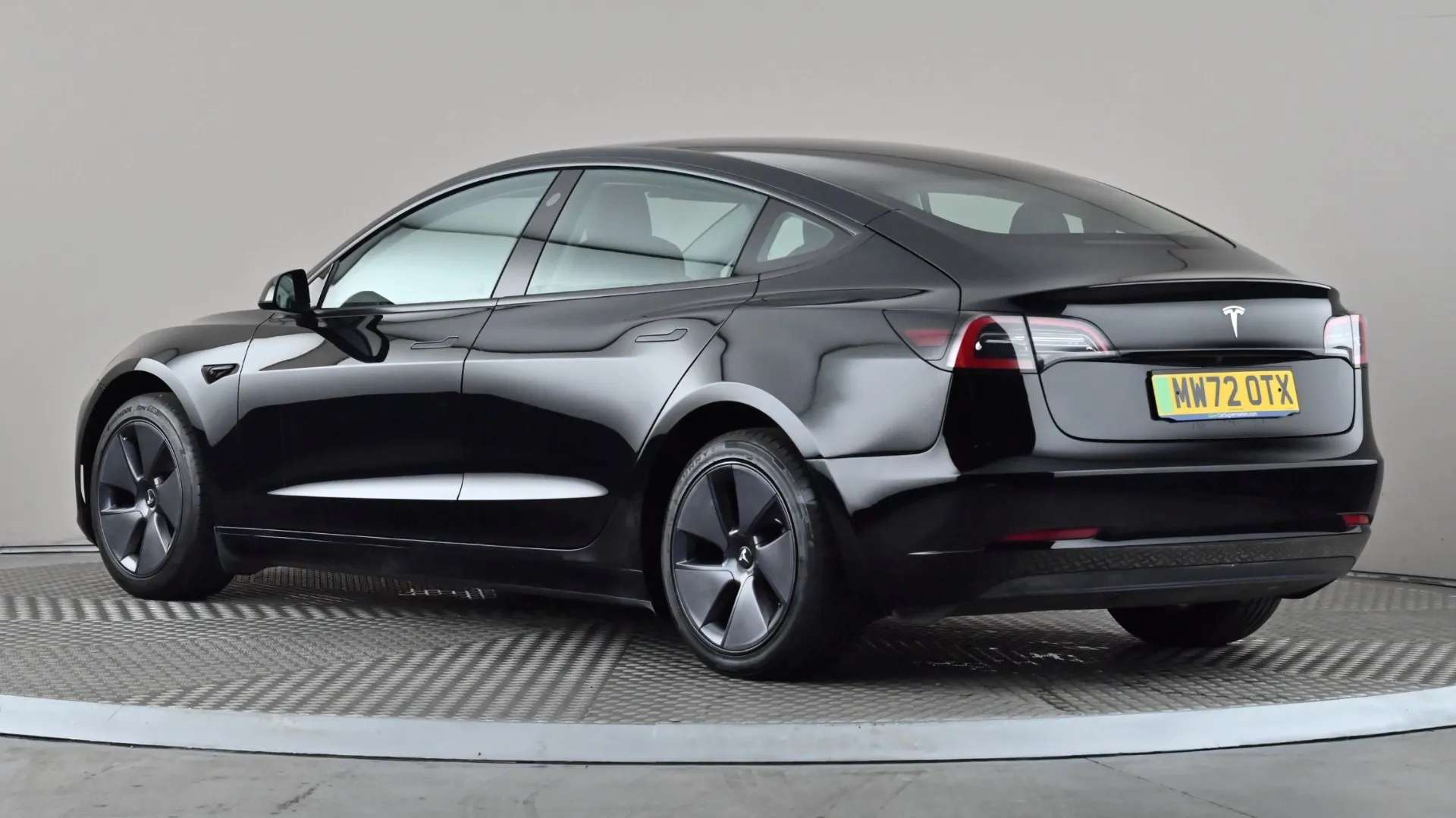 A 2022 TESLA MODEL 3 RWD Auto A 2022 TESLA MODEL 3 RWD Auto